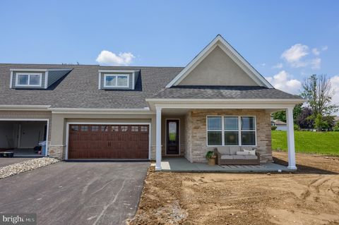 Photo of 249 Bellaride Lane #LOT 54, MILLERSVILLE, PA 17551 (MLS # PALA2069590)