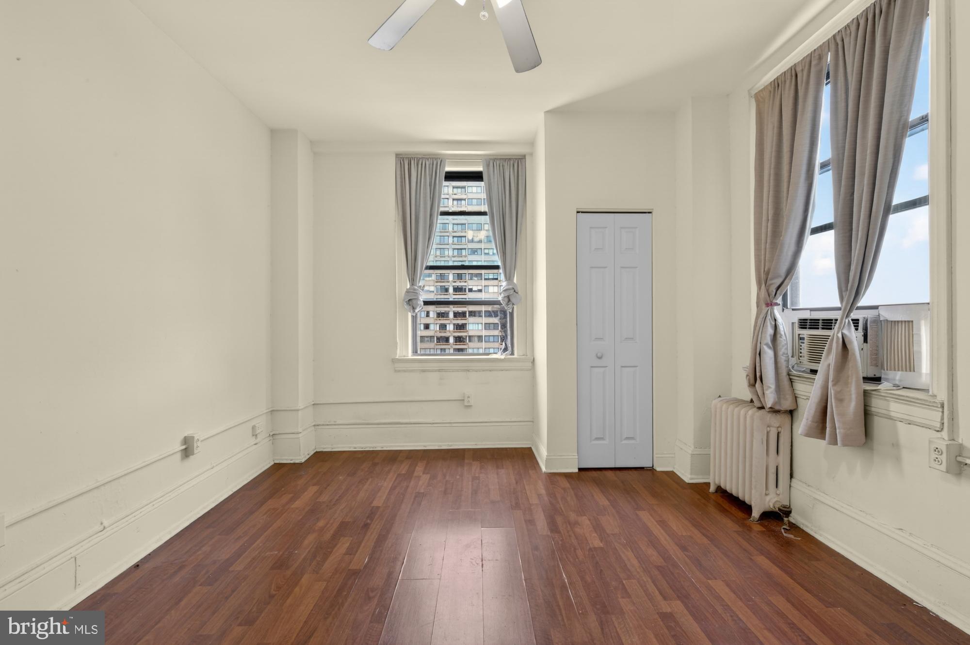 1324 LOCUST STREET 1419