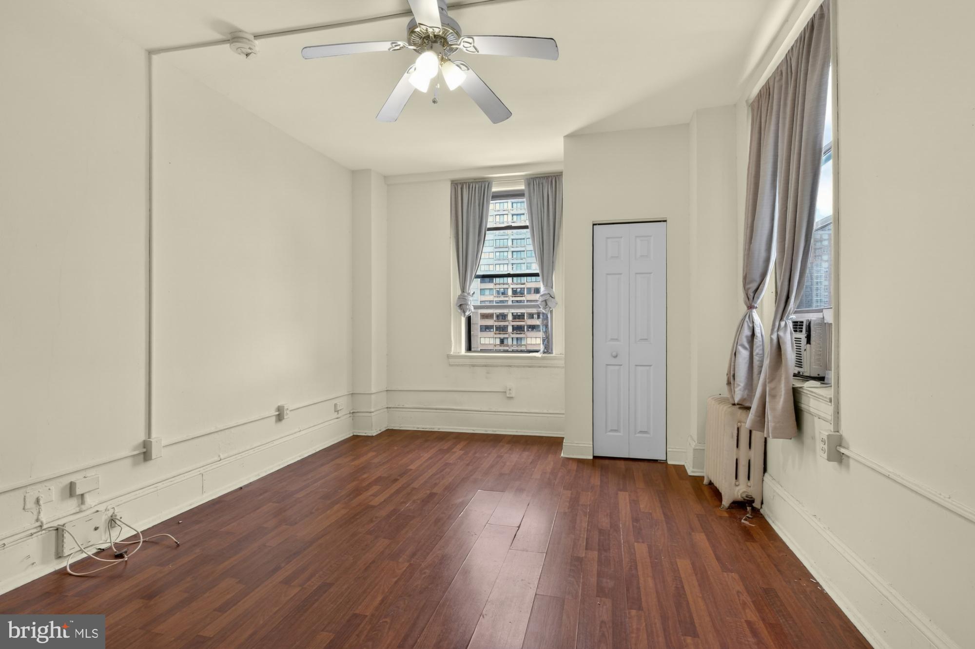 1324 LOCUST STREET 1419