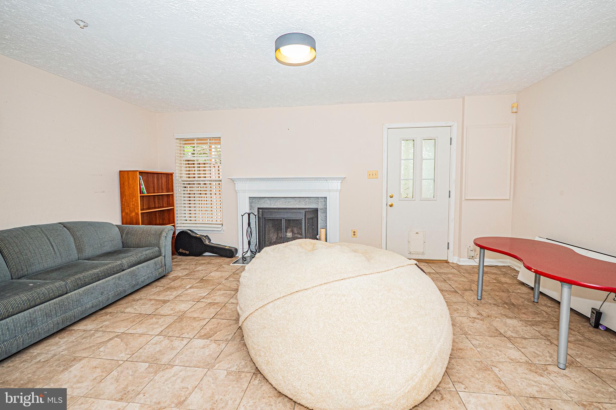 JAMES CREEK - Residential