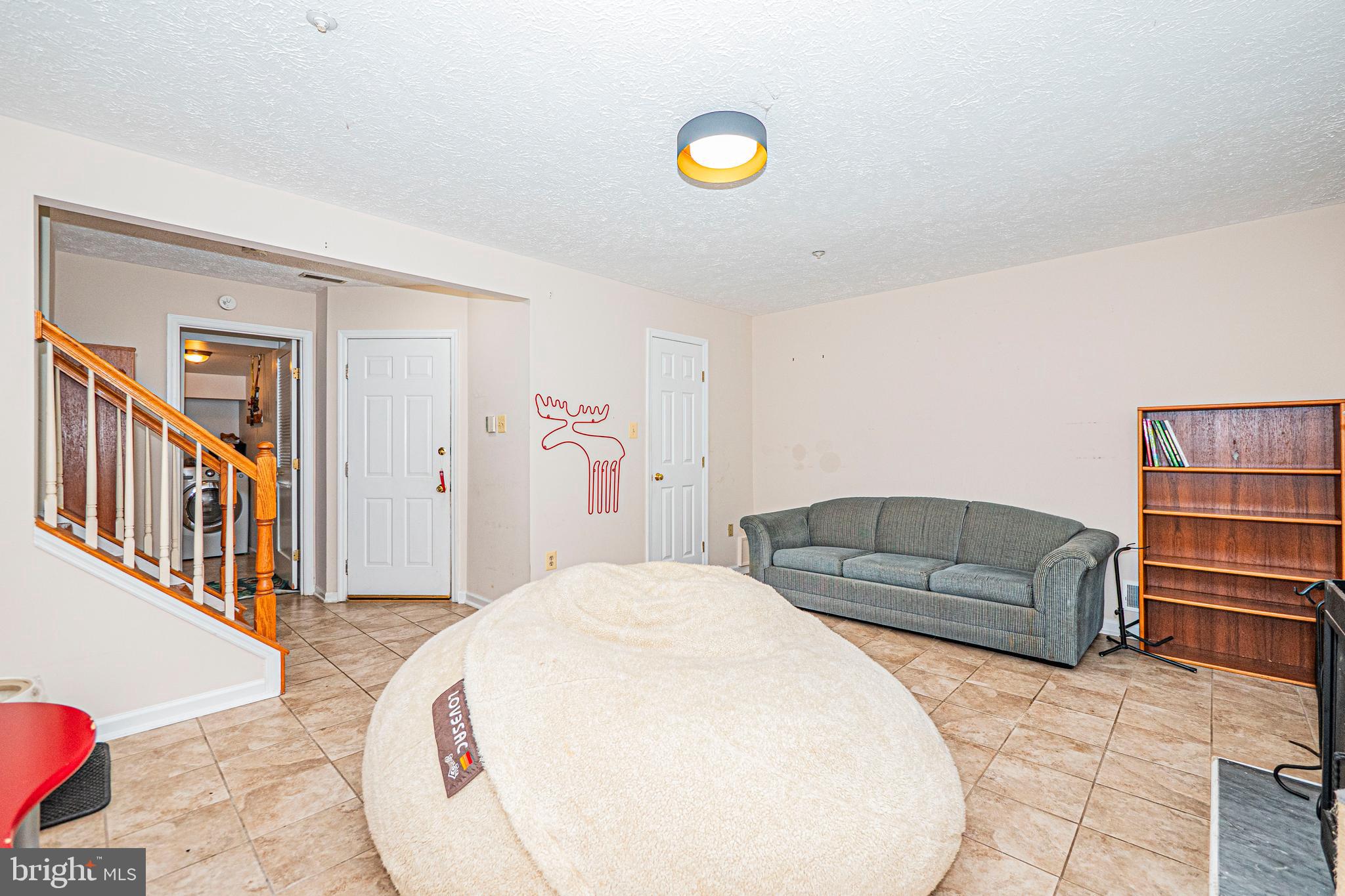 JAMES CREEK - Residential