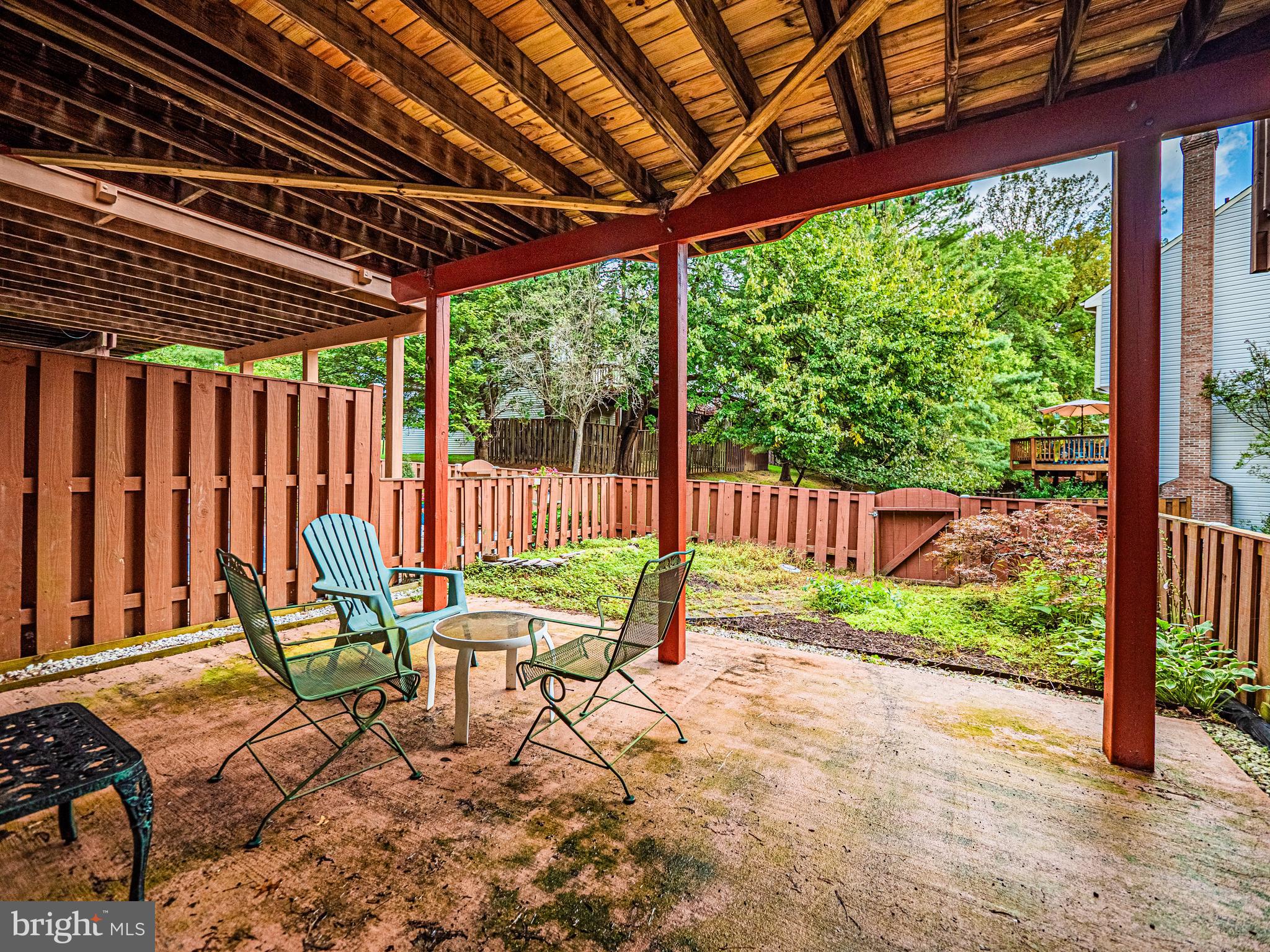 JAMES CREEK - Residential