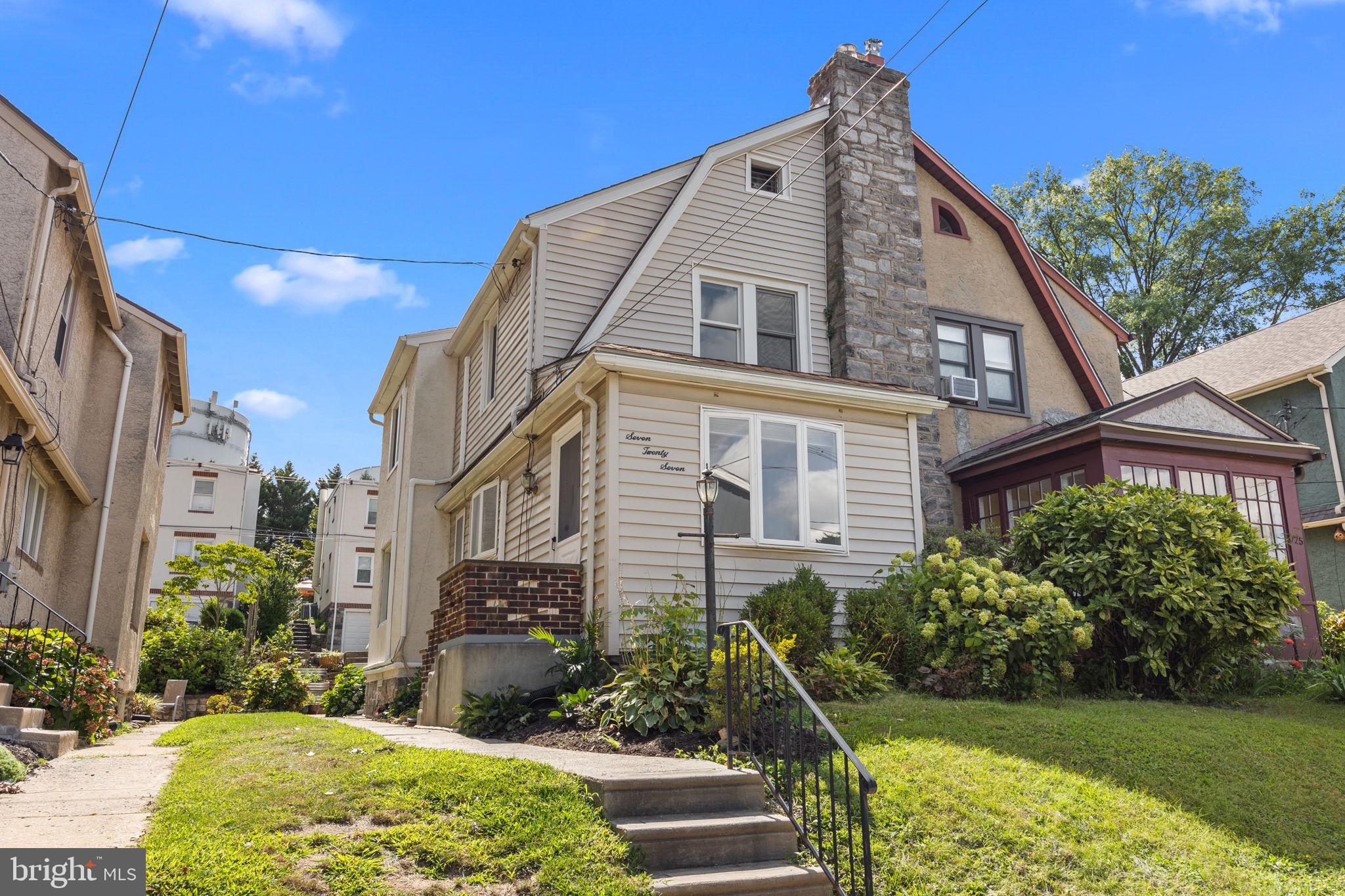 Welcome to this beautifully maintained 3-bedroom, 2-full-bath twin in desirable Media Boro—just minutes from shopping, dining, and the vibrant town center. Featuring hardwood floors throughout and a cozy fireplace, this home blends timeless character with modern updates.
Enjoy the comfort of ductless air units for efficient climate control year-round. The partially finished basement offers flexible space for a home office, gym, or recreation area, while the off-street parking and detached garage provide convenience and storage.
Step outside to a private backyard perfect for relaxing or entertaining. This home combines charm, function, and location—making it a must-see!
