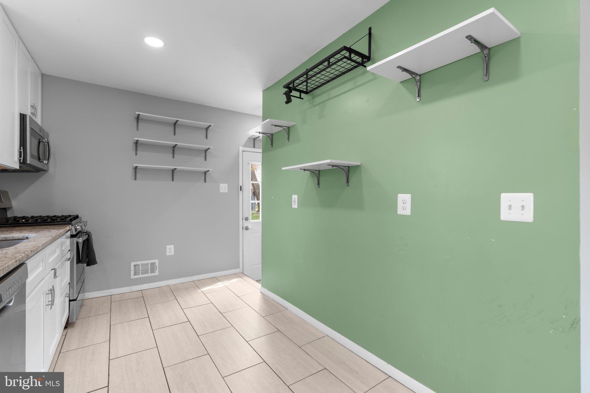 SILVER ROCK - Residential