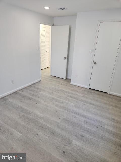 HUNTLEY SQUARE CONDOMINIUMS - Residential