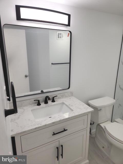 HUNTLEY SQUARE CONDOMINIUMS - Residential