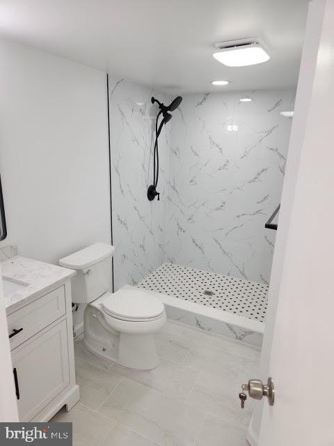 HUNTLEY SQUARE CONDOMINIUMS - Residential