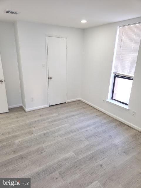 HUNTLEY SQUARE CONDOMINIUMS - Residential