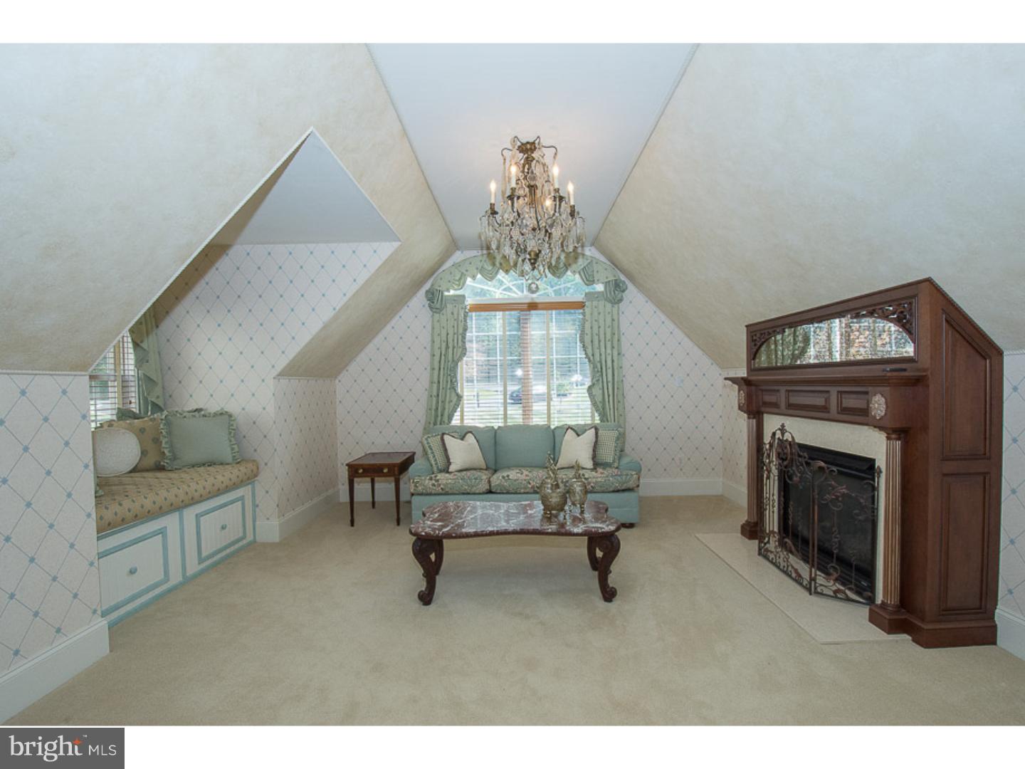 BLACKBERRY HILL - Residential