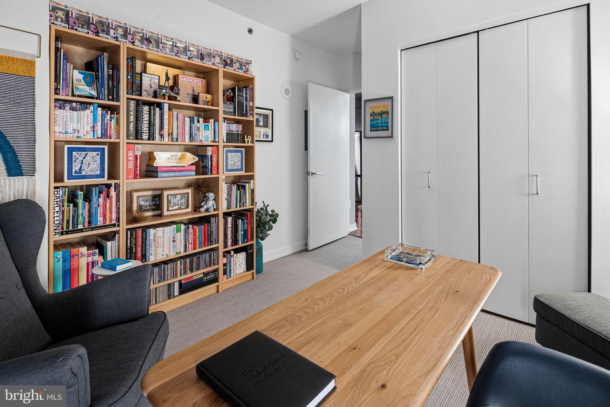 RITTENHOUSE SQUARE - Residential