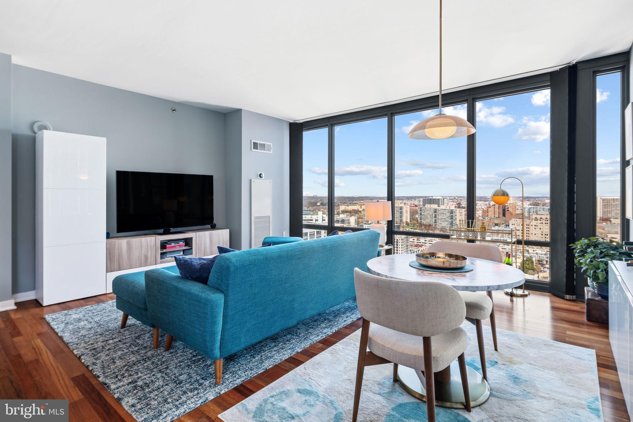 2101 MARKET STREET 2307