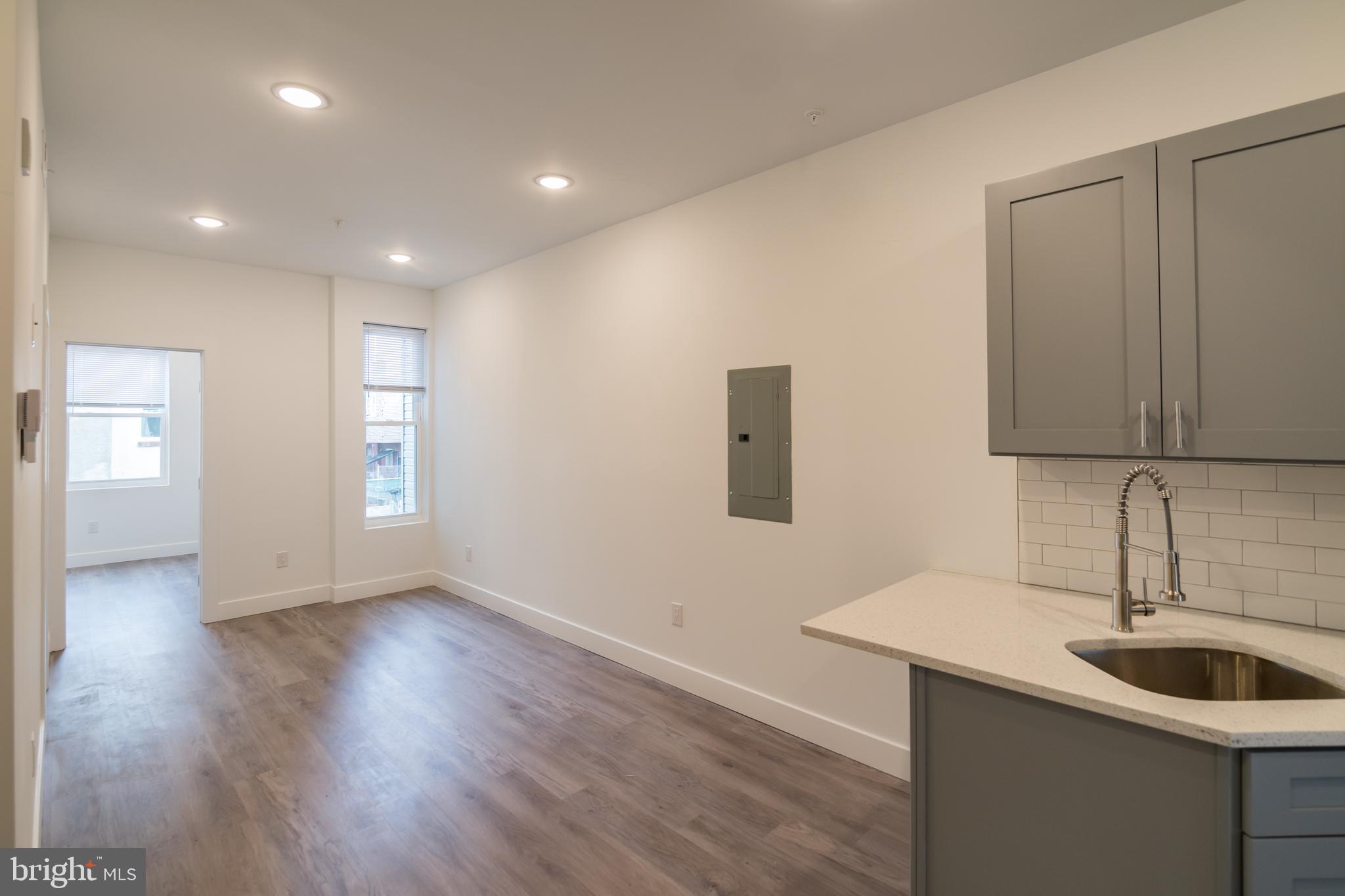 *Available NOW!*
Welcome to Unit 1 at 1711 Snyder Ave! This SECOND FLOOR new 2-bed 1-bath West Passyunk apartment offers an open concept living space with recessed lighting and central air. The kitchen features modern stainless steel appliances including an electric stove/oven, microwave, dishwasher, and garbage disposal! Access to the in-unit laundry can also be found here! Both bedrooms feature tons of natural as well as generous closet space and convenient access to one of the two full bathrooms. This property is located just a short distance from some popular local businesses like Sunrise Cafe, Stina Pizzeria BYOB, and Cafe Nhan!
Lease Terms: Generally, 1st month, and 1 month security deposit due at, or prior to, lease signing. Other terms may be required by Landlord such as last month’s rent upfront. $65 application fee per applicant. Tenants are responsible for: electricity, gas (if applicable), cable/internet and $10/mo technology fee. Water is a flat monthly fee of $75. Additional fees or requirements may be applicable for units with Homeowners or Condo Associations. Landlord Requirements: Applicants to make 3x the monthly rent in verifiable gross income, credit history to be considered, no evictions within the past 5 years, and must have a verifiable rental history with on-time rental payments. Exceptions to this criteria may exist under the law and will be considered. Cosigners will be considered.
*Cats & Dogs allowed $500 nonrefundable fee per pet, 2 pet max