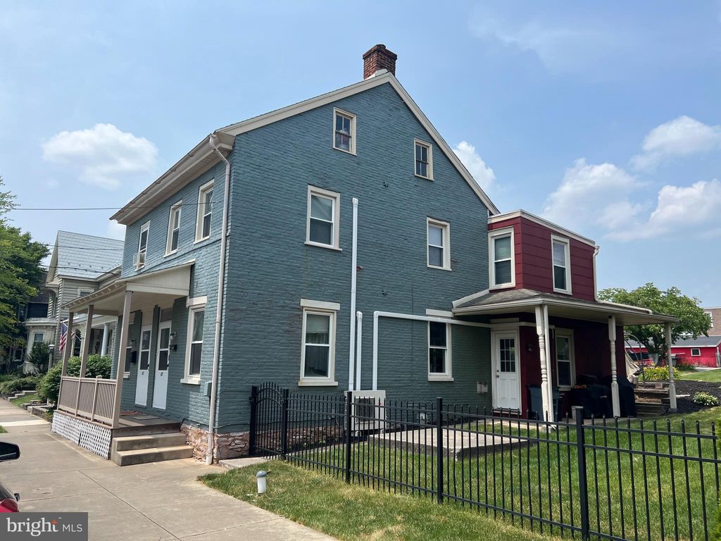 Photo of 65-67 FRONT ST, LITITZ, PA 17543 (MLS # PALA2036612)