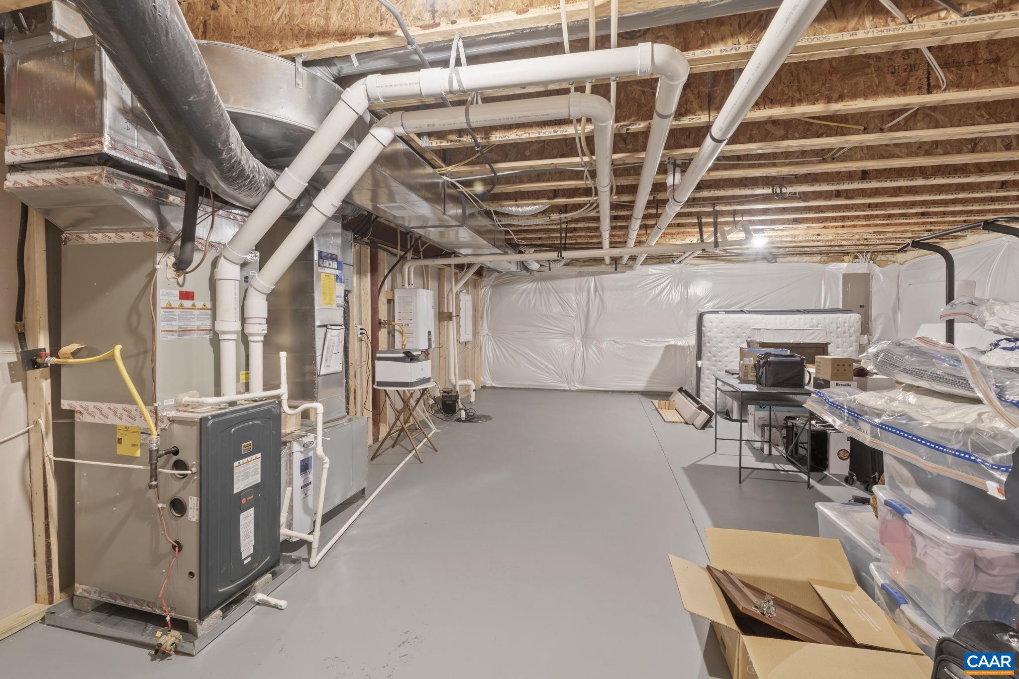 SPRING CREEK - Residential