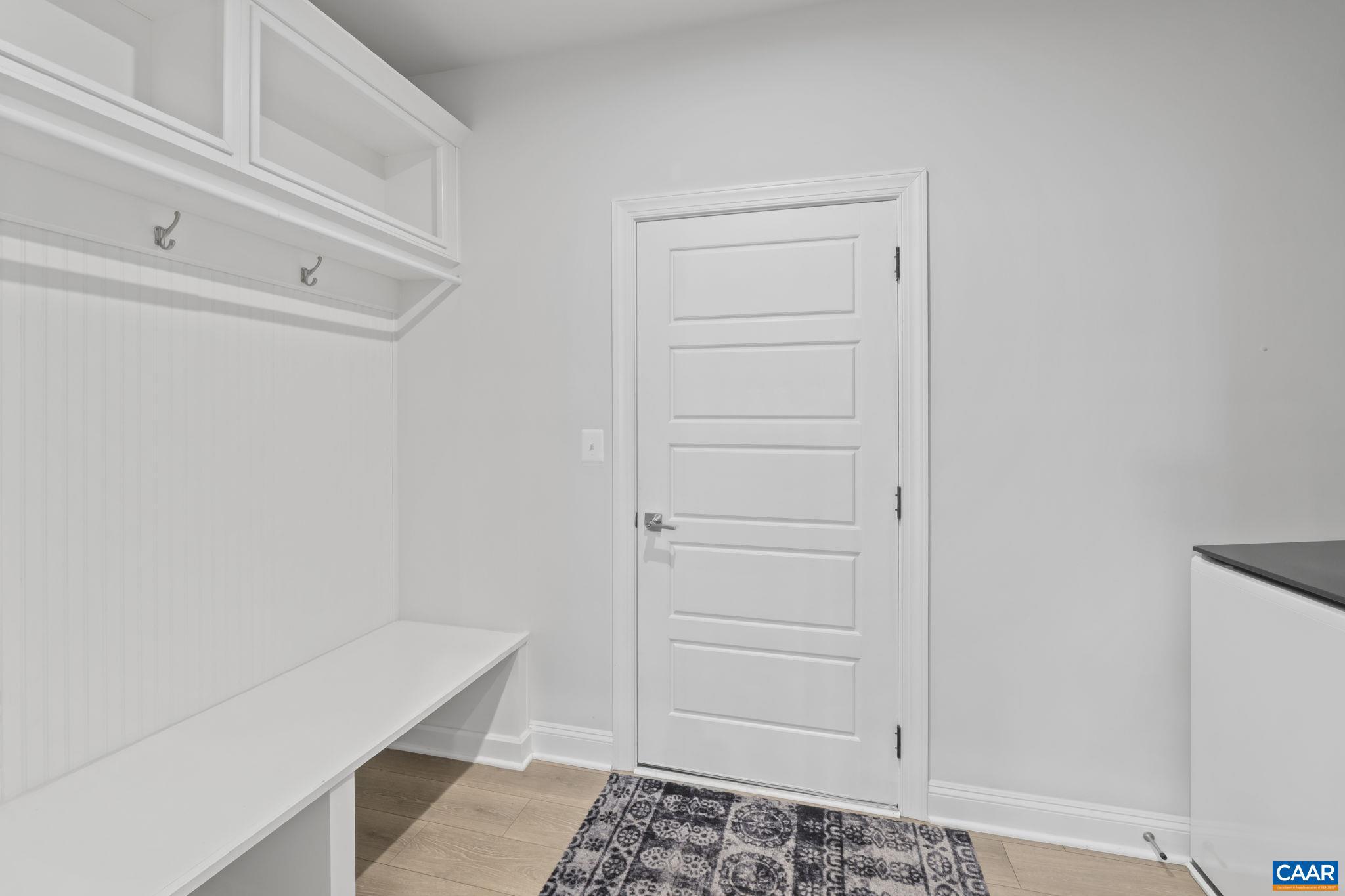 SPRING CREEK - Residential