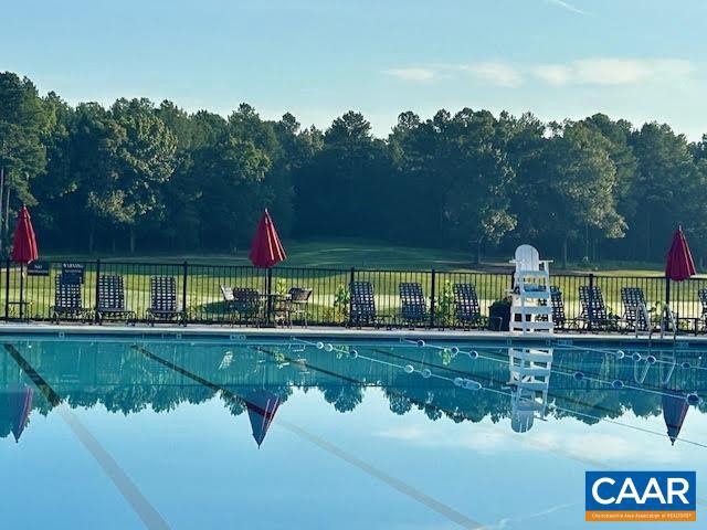 SPRING CREEK - Residential