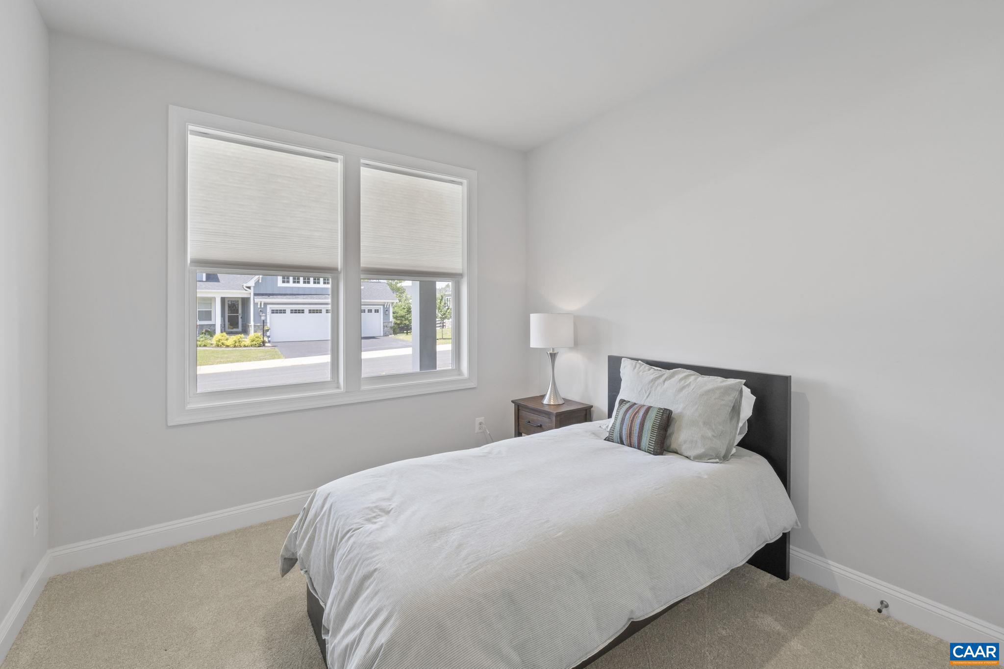 SPRING CREEK - Residential