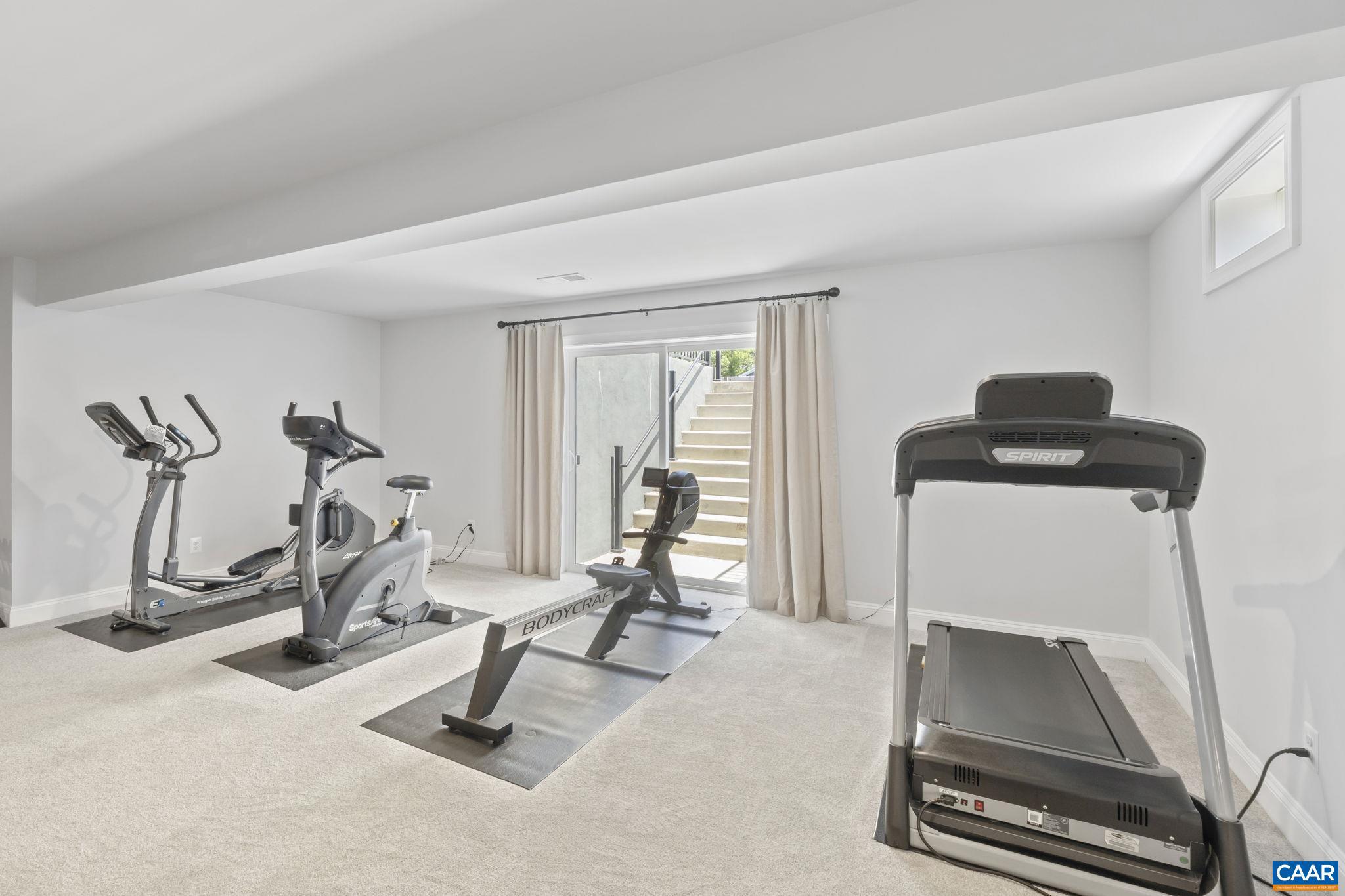 SPRING CREEK - Residential