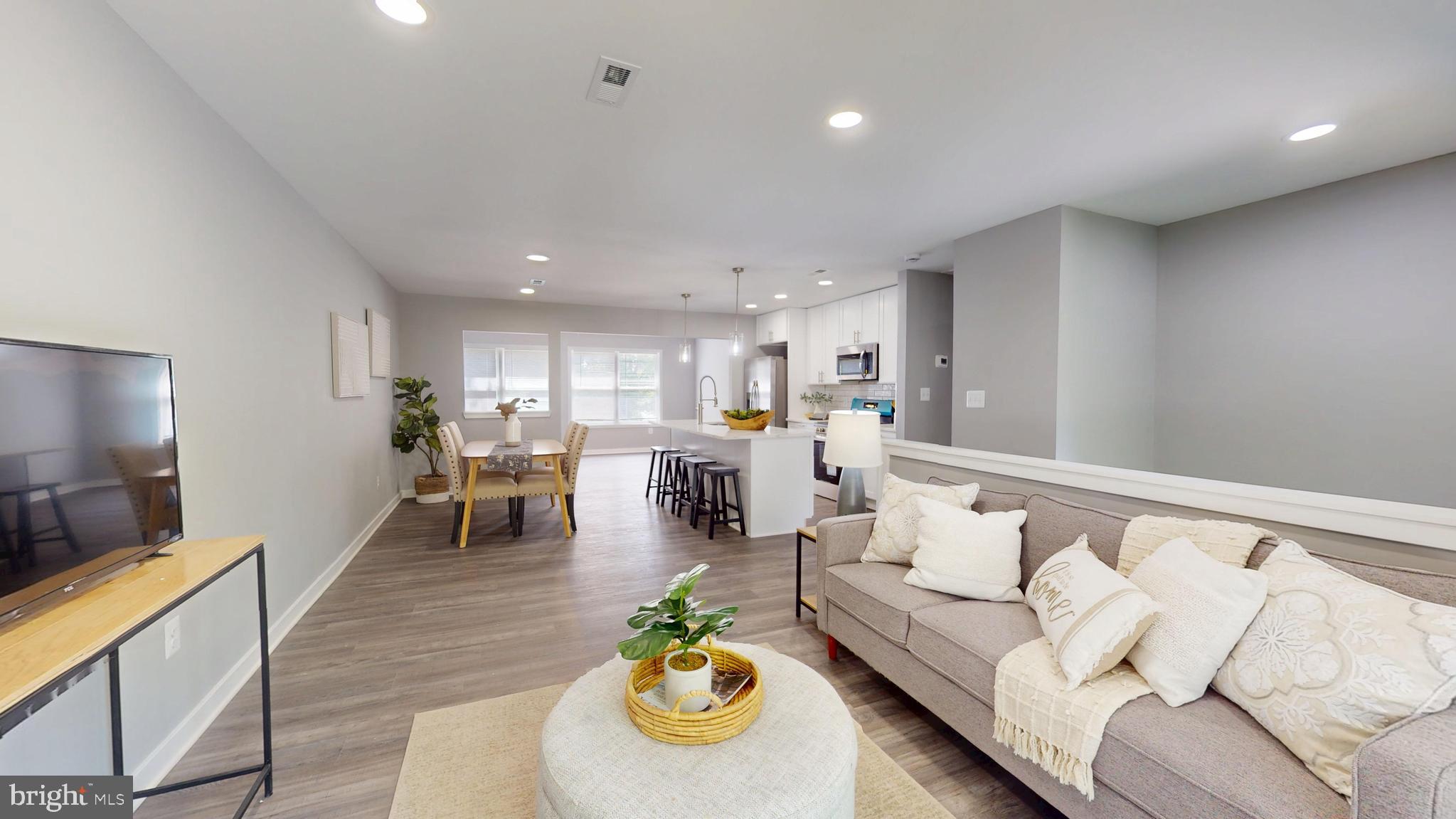 HALETHORPE TERRACE - Residential
