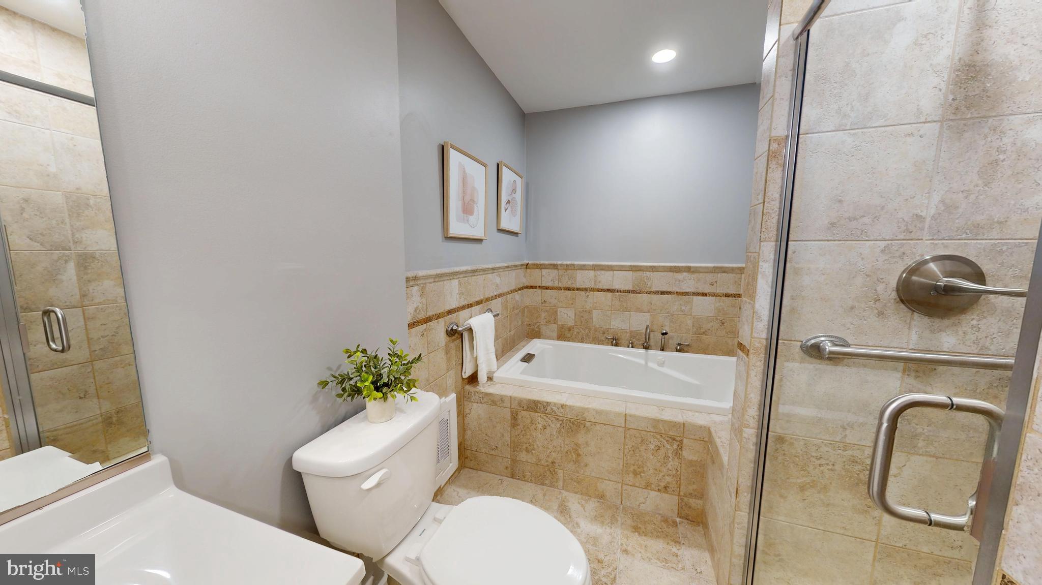HALETHORPE TERRACE - Residential