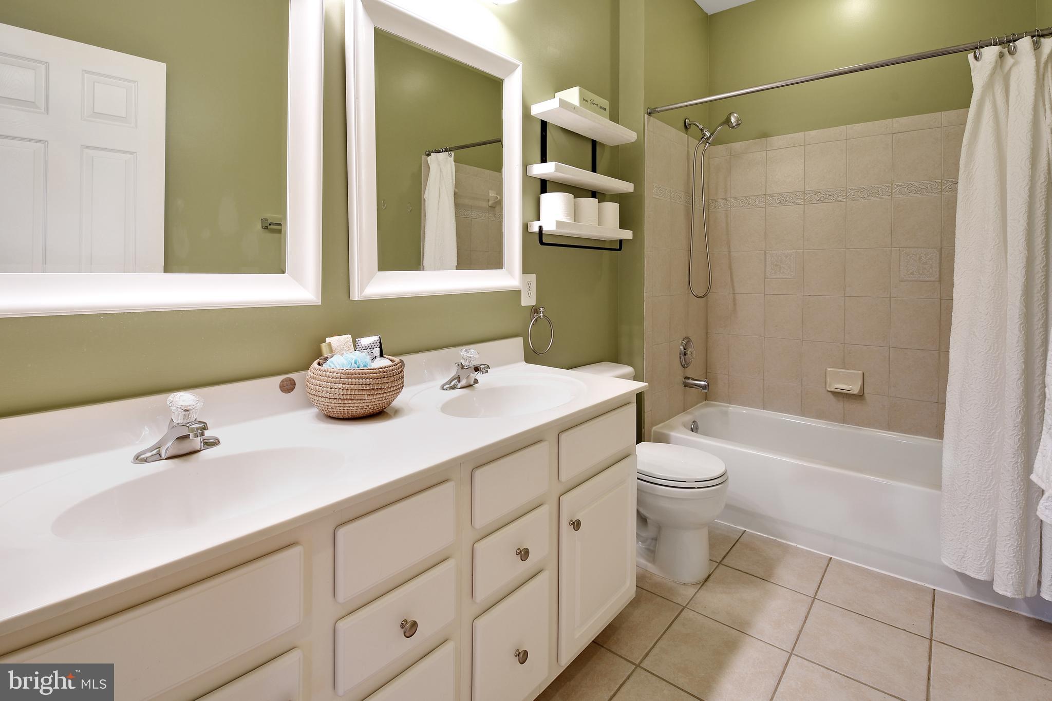 VILLAGES OF URBANA - Residential