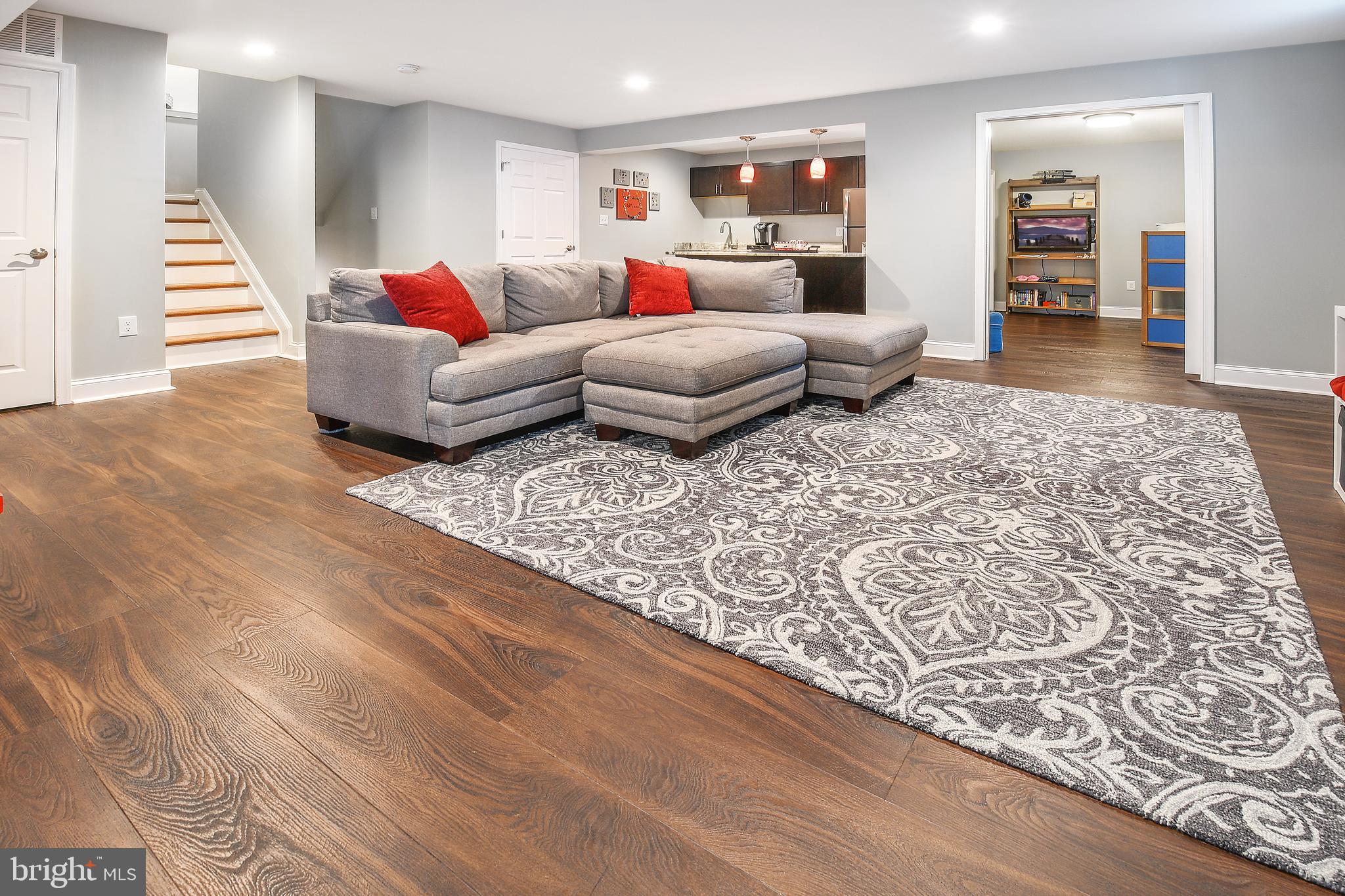 VILLAGES OF URBANA - Residential