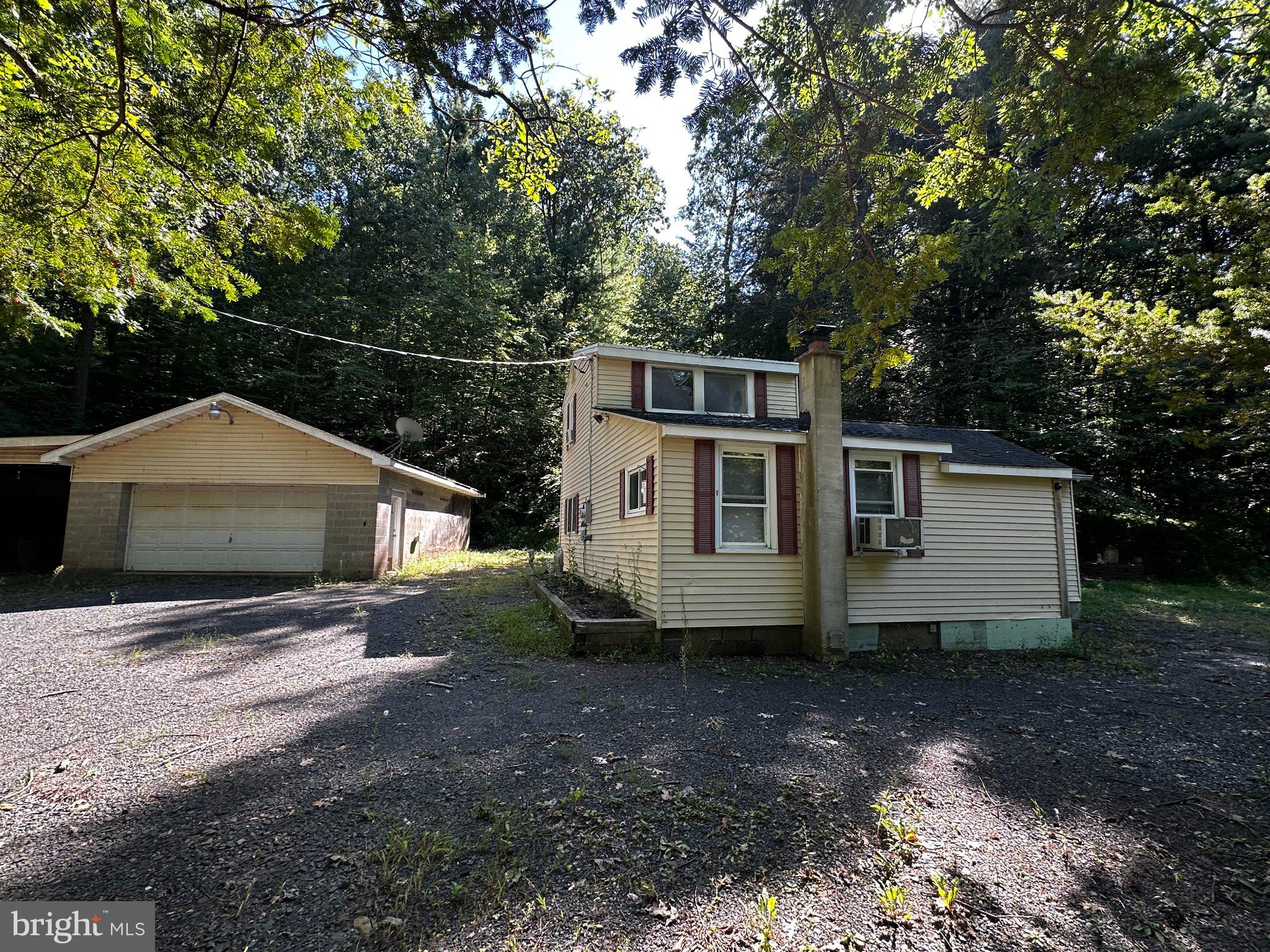 93 MOUNTAIN SIDE LANE