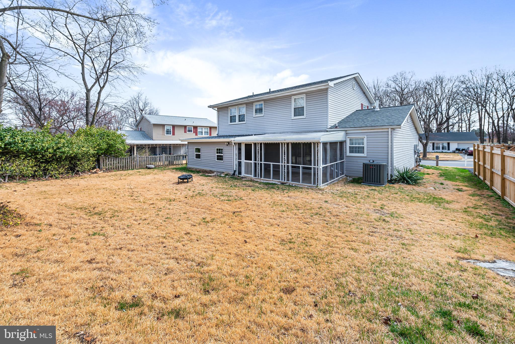 THE PROVINCES - Residential