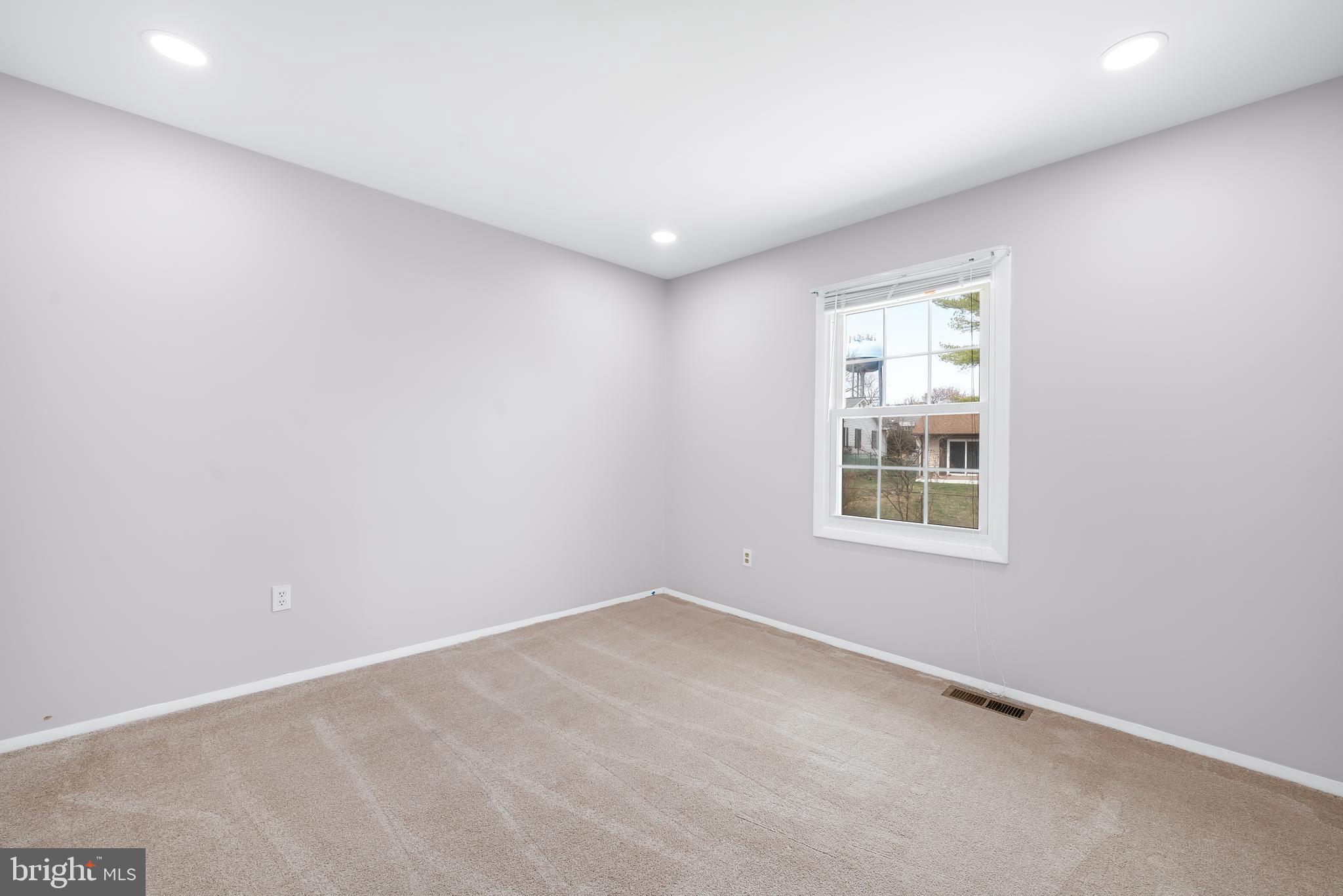 THE PROVINCES - Residential