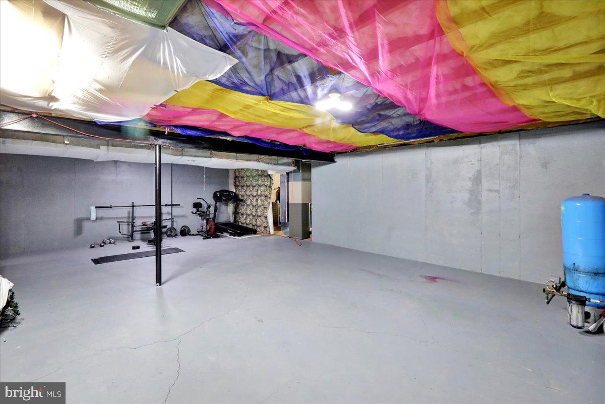 SUNNYSIDE - Residential