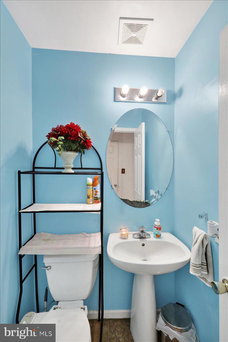 SUNNYSIDE - Residential