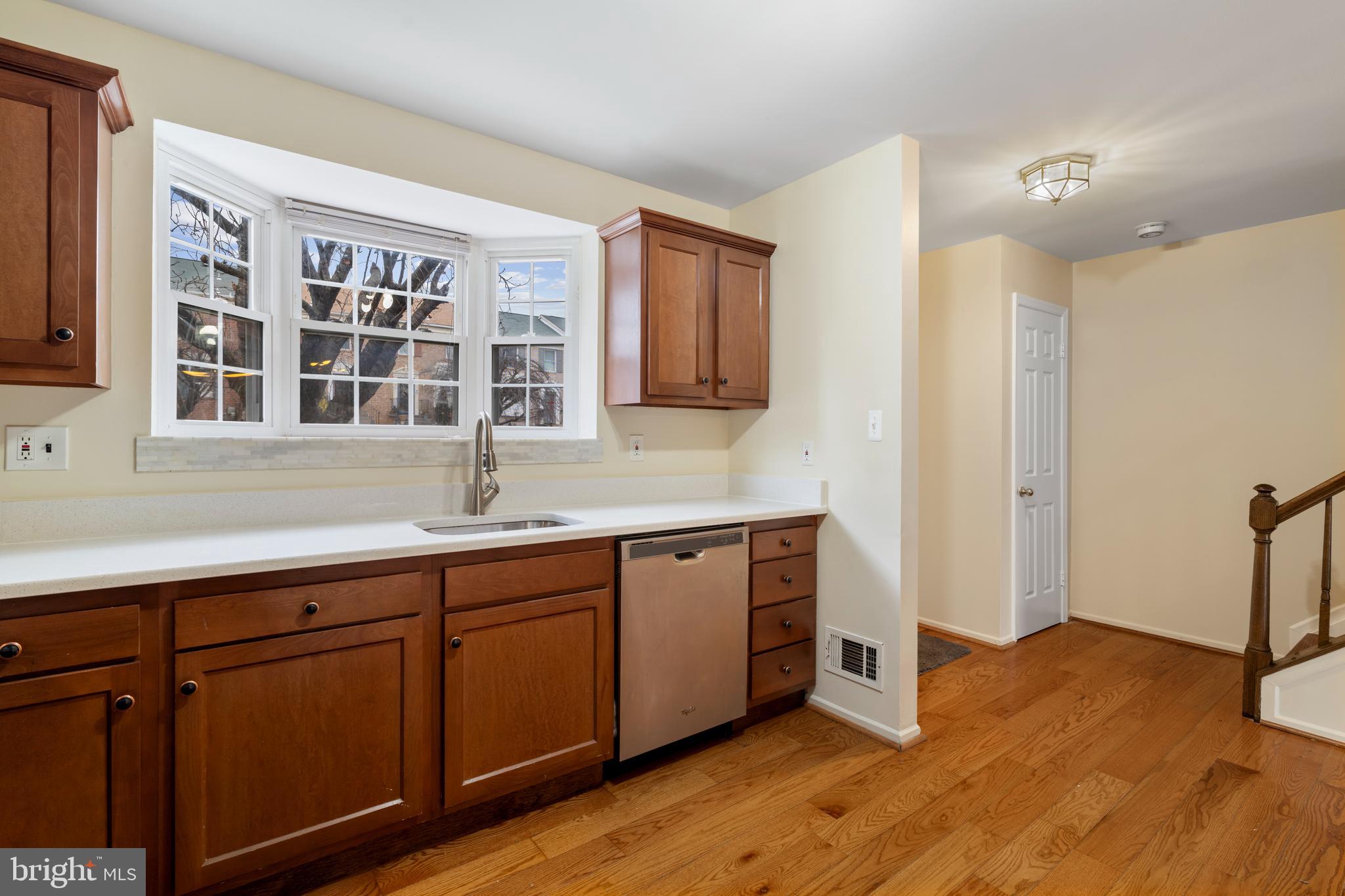 HUNT MEADOW - Residential