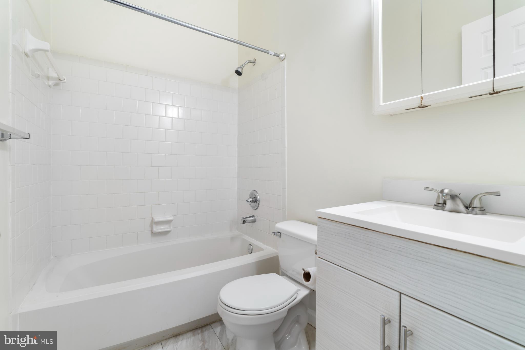 HUNT MEADOW - Residential