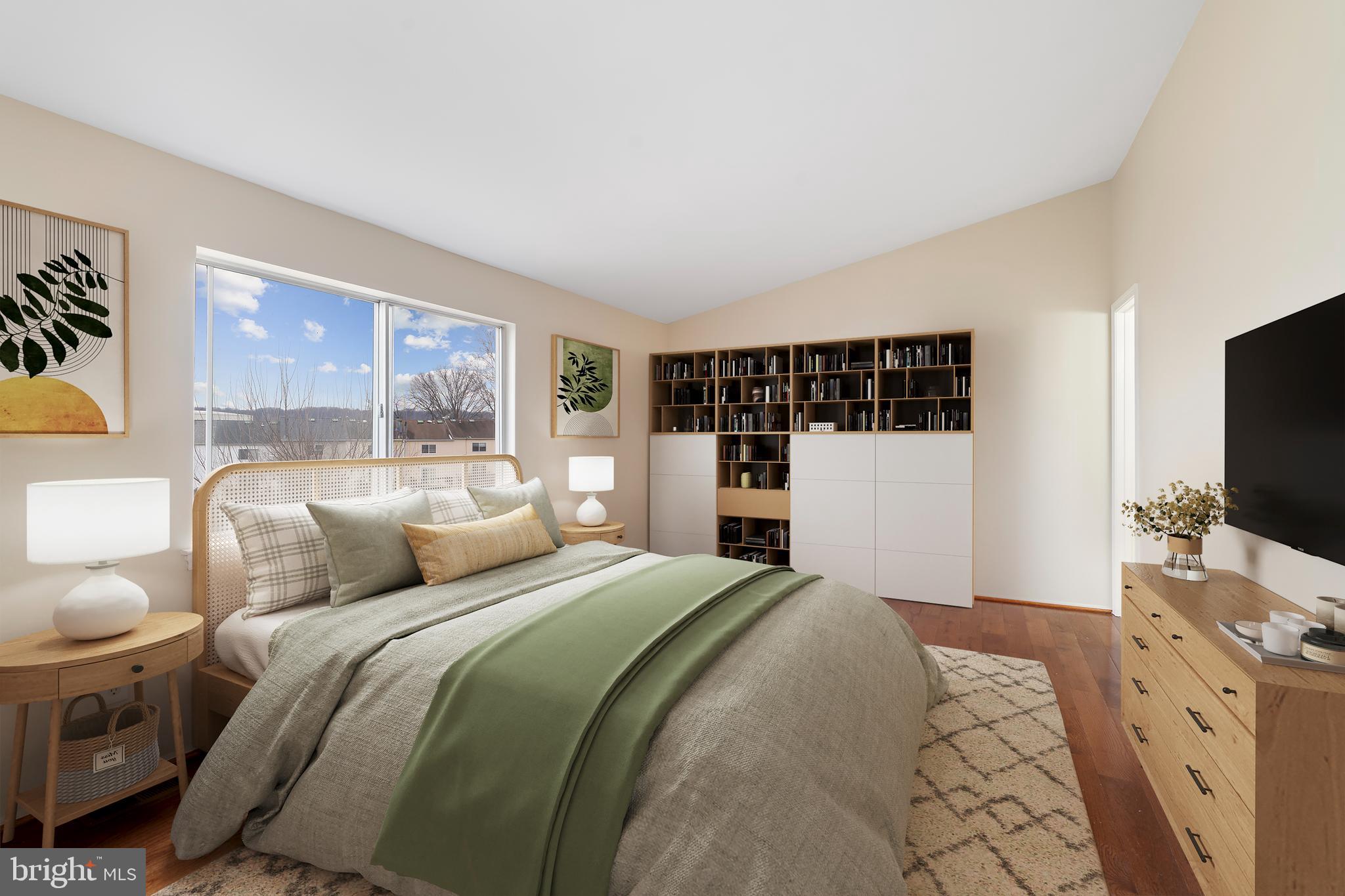 HUNT MEADOW - Residential