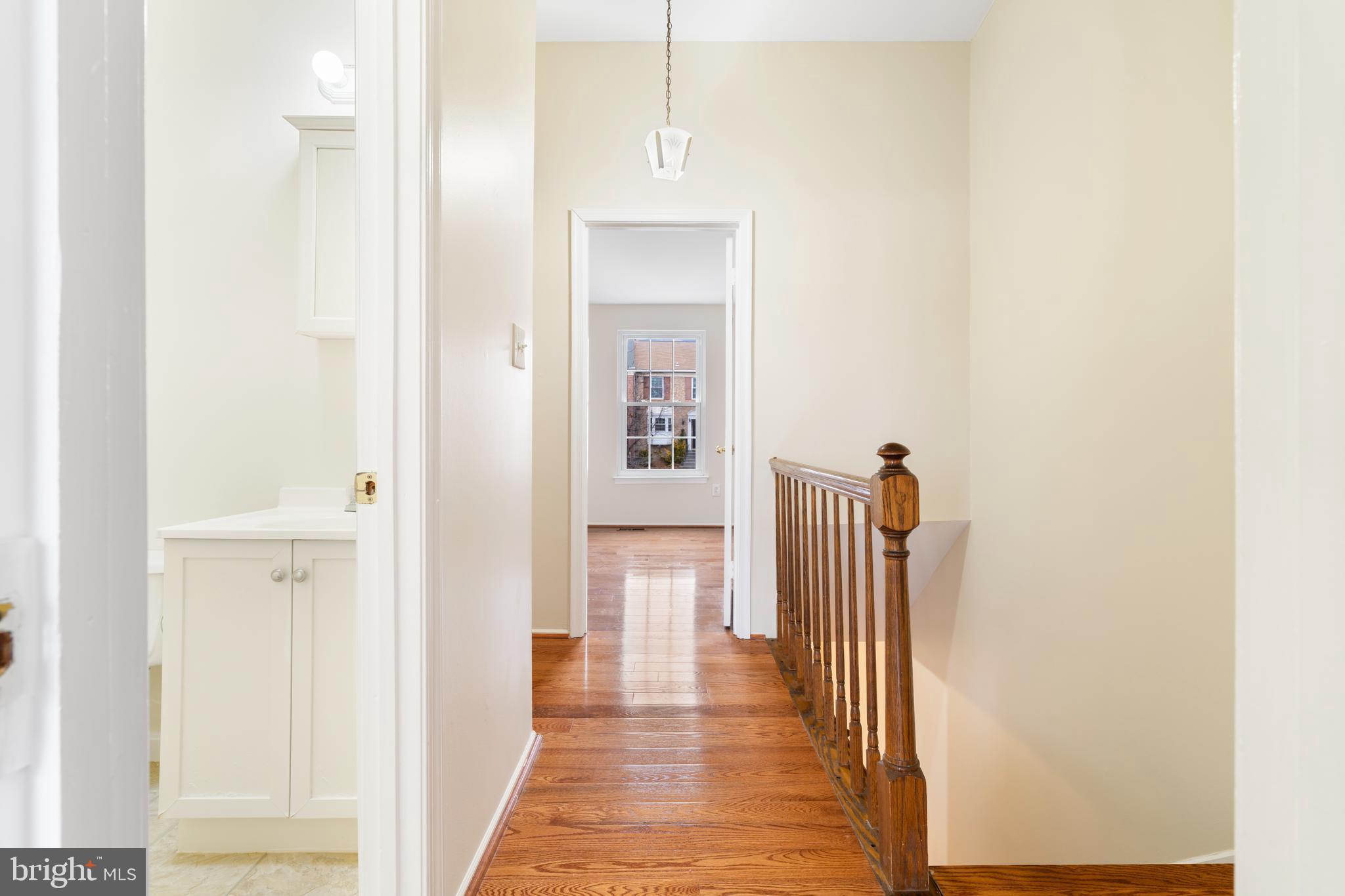 HUNT MEADOW - Residential