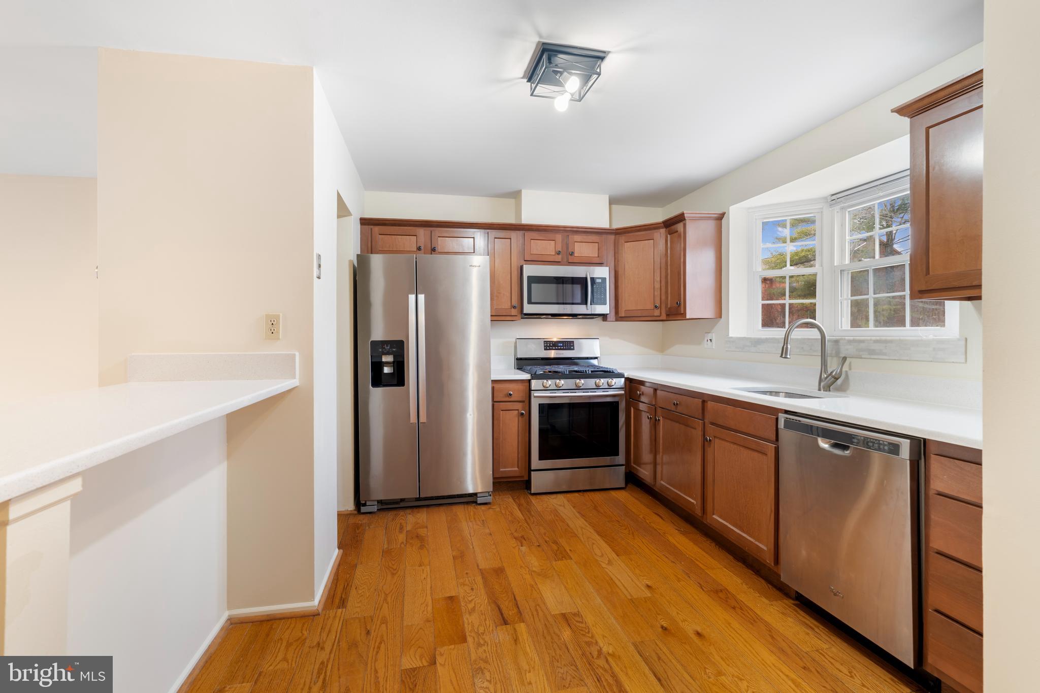 HUNT MEADOW - Residential