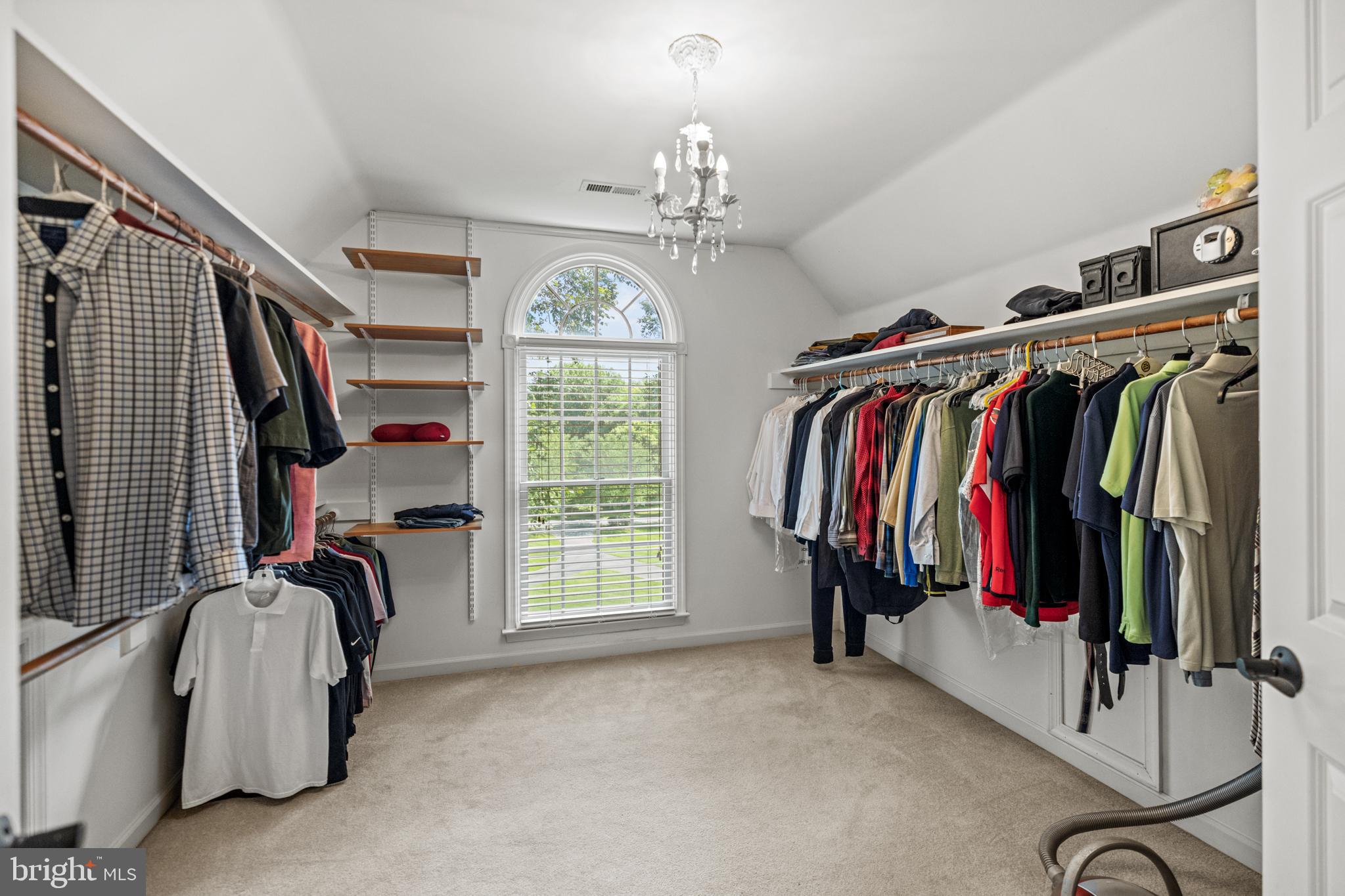 WELLINGTON - Residential