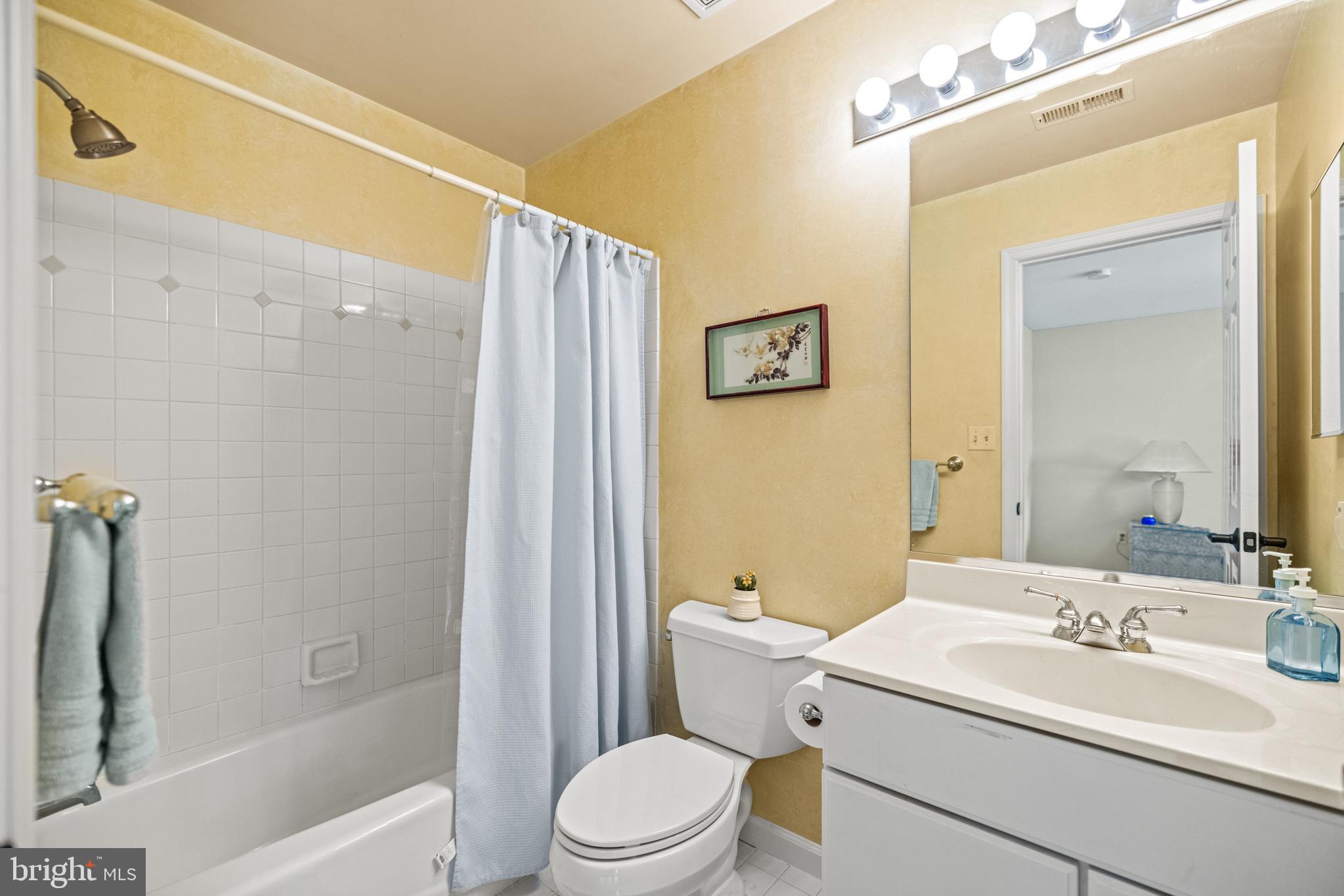 WELLINGTON - Residential