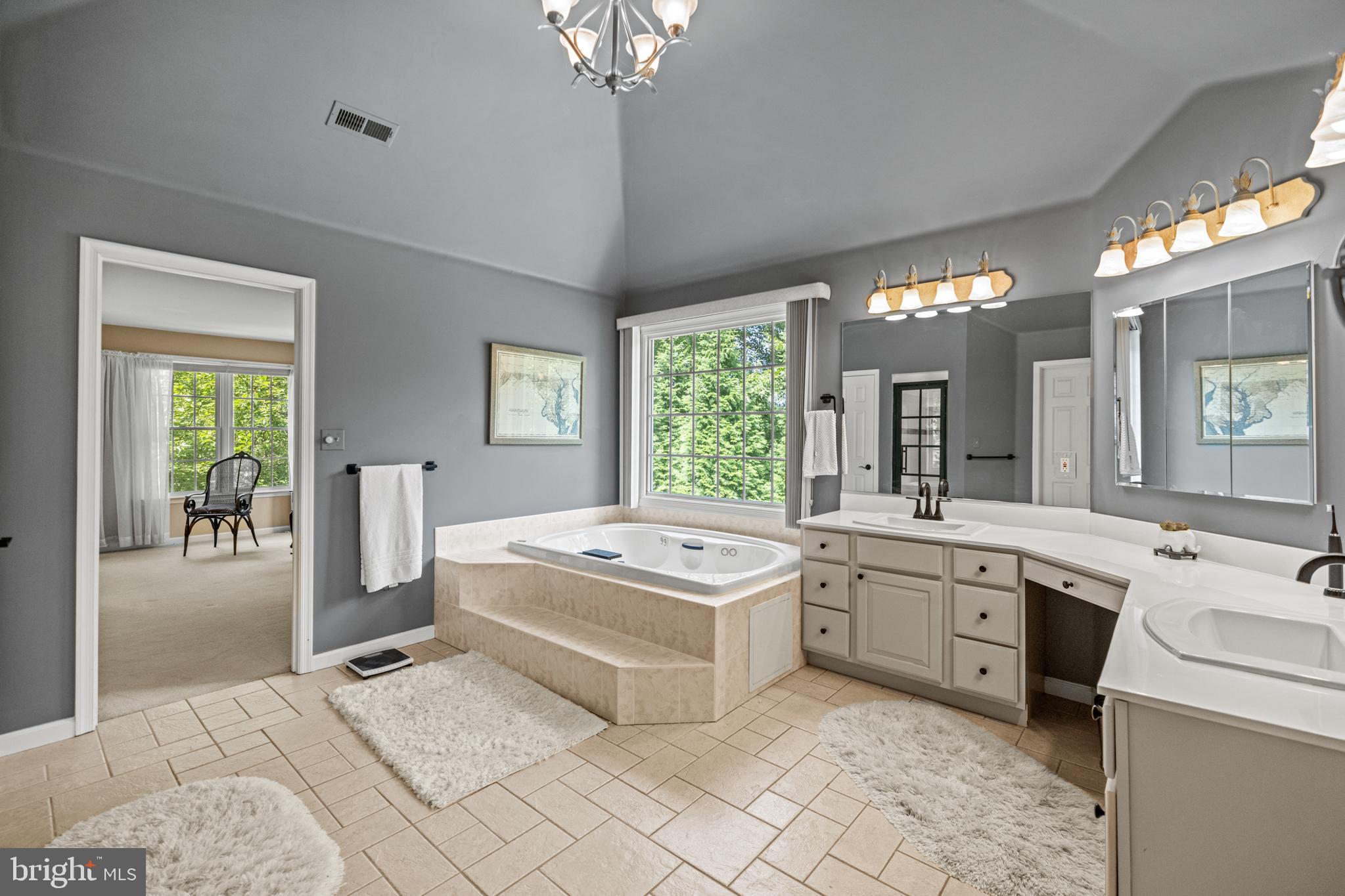 WELLINGTON - Residential