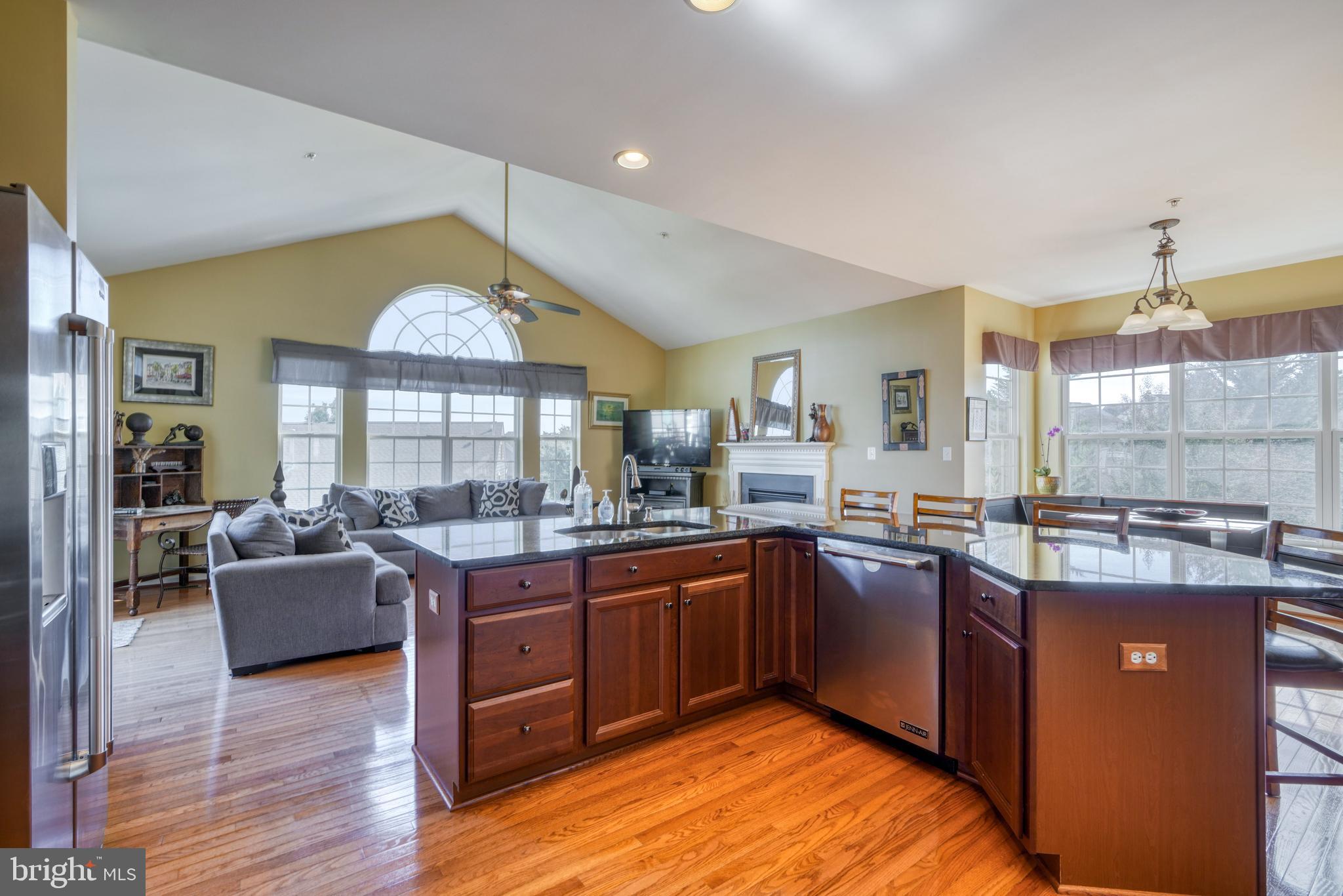 BULLE ROCK - Residential