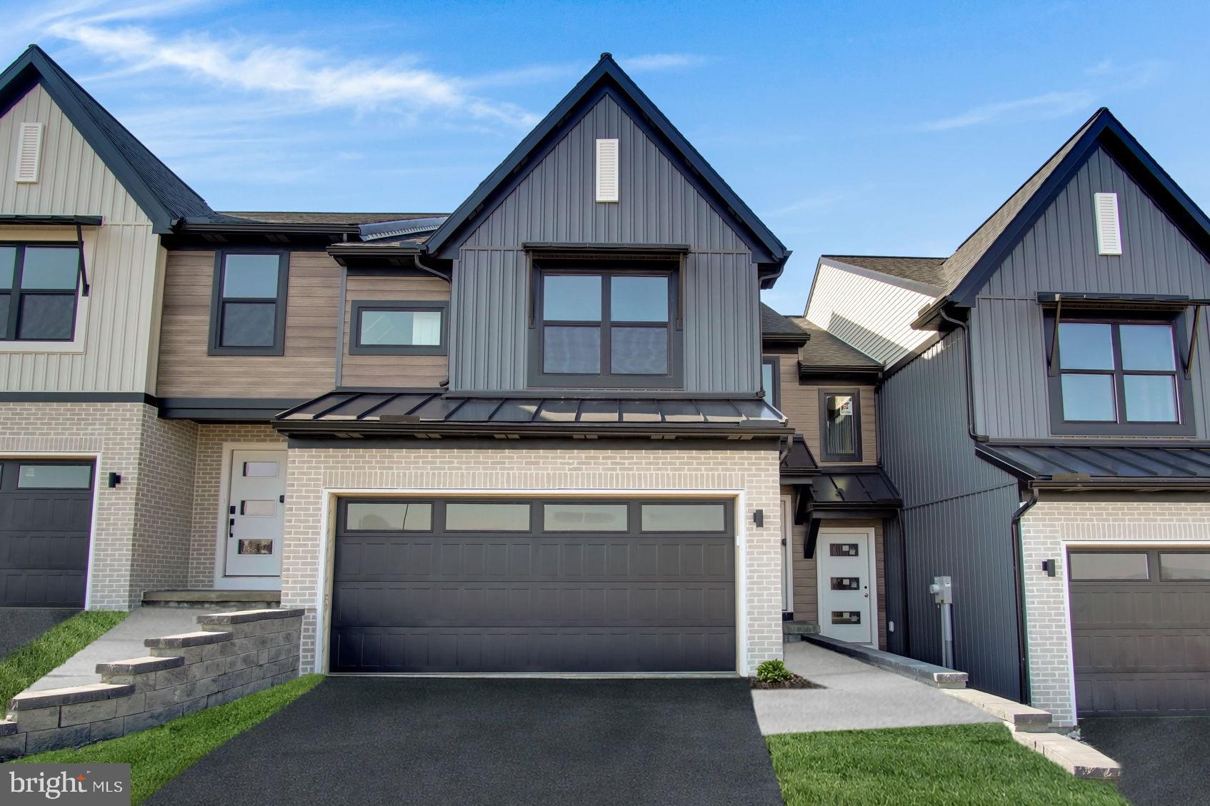 MORGAN'S CROSSING - Residential