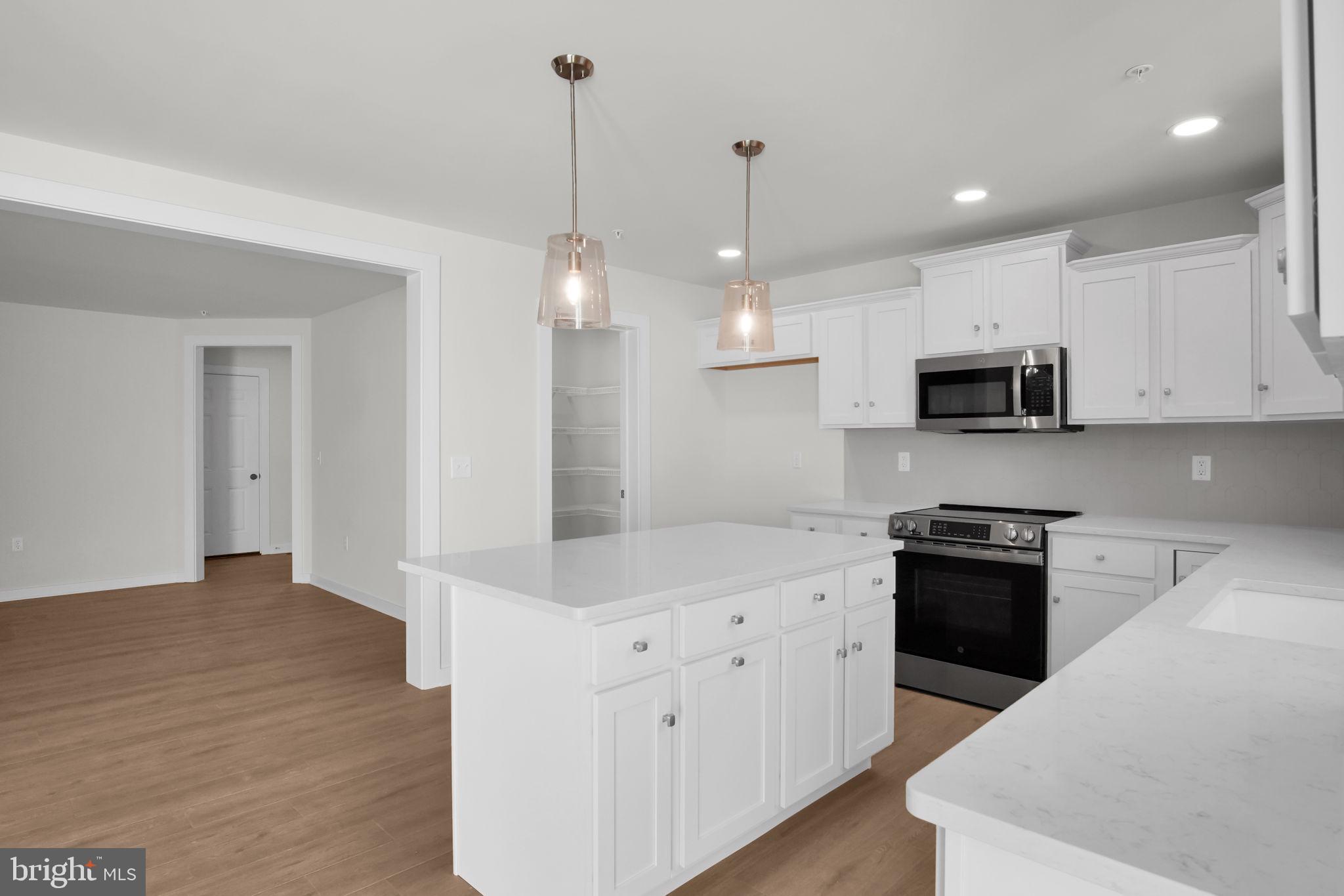 MORGAN'S CROSSING - Residential