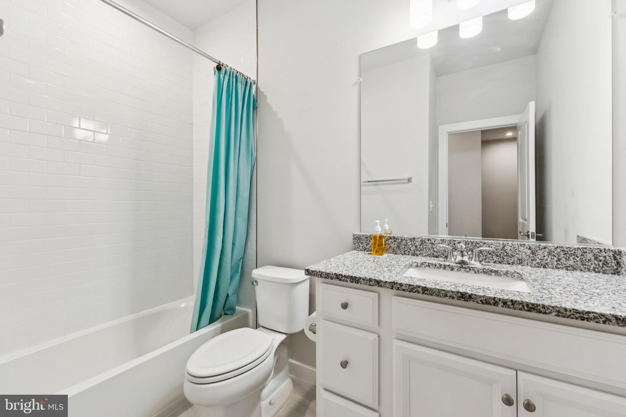 POTOMAC SHORES - Residential