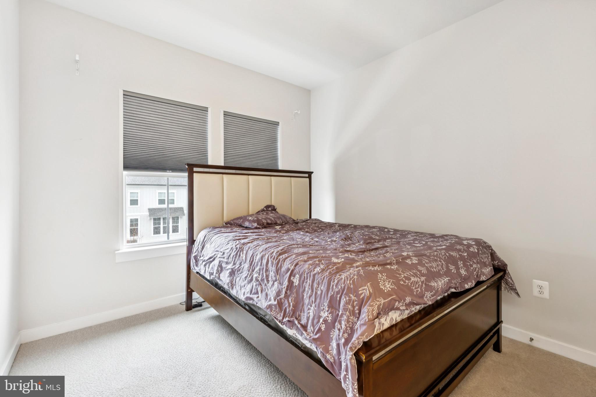 POTOMAC SHORES - Residential