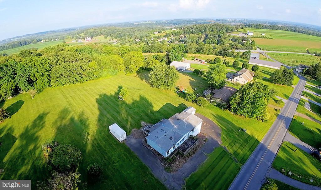 Photo of 999 Hilldale Road, HOLTWOOD, PA 17532 (MLS # PALA2076482)