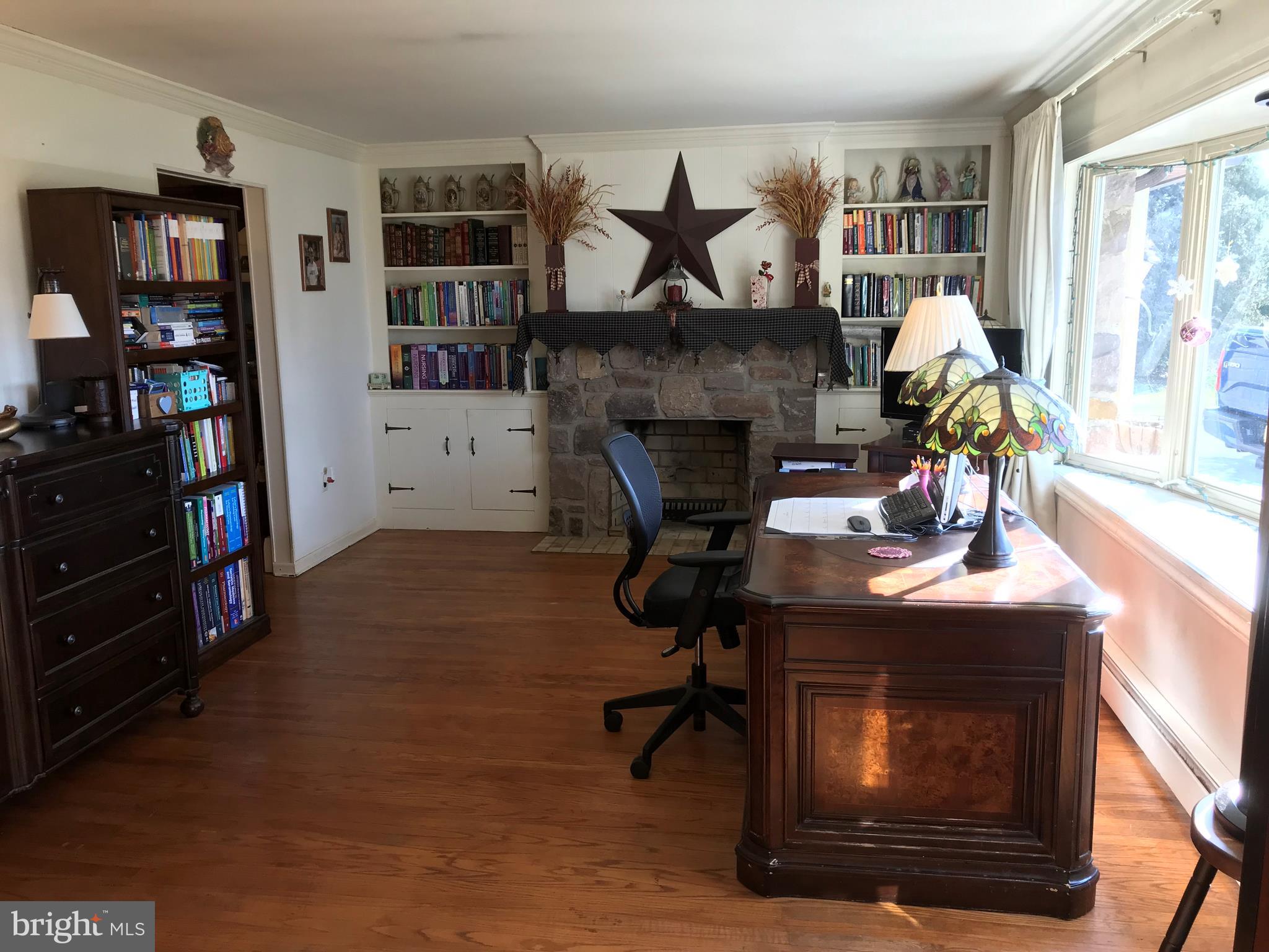 LONG LANE FARMS - Residential