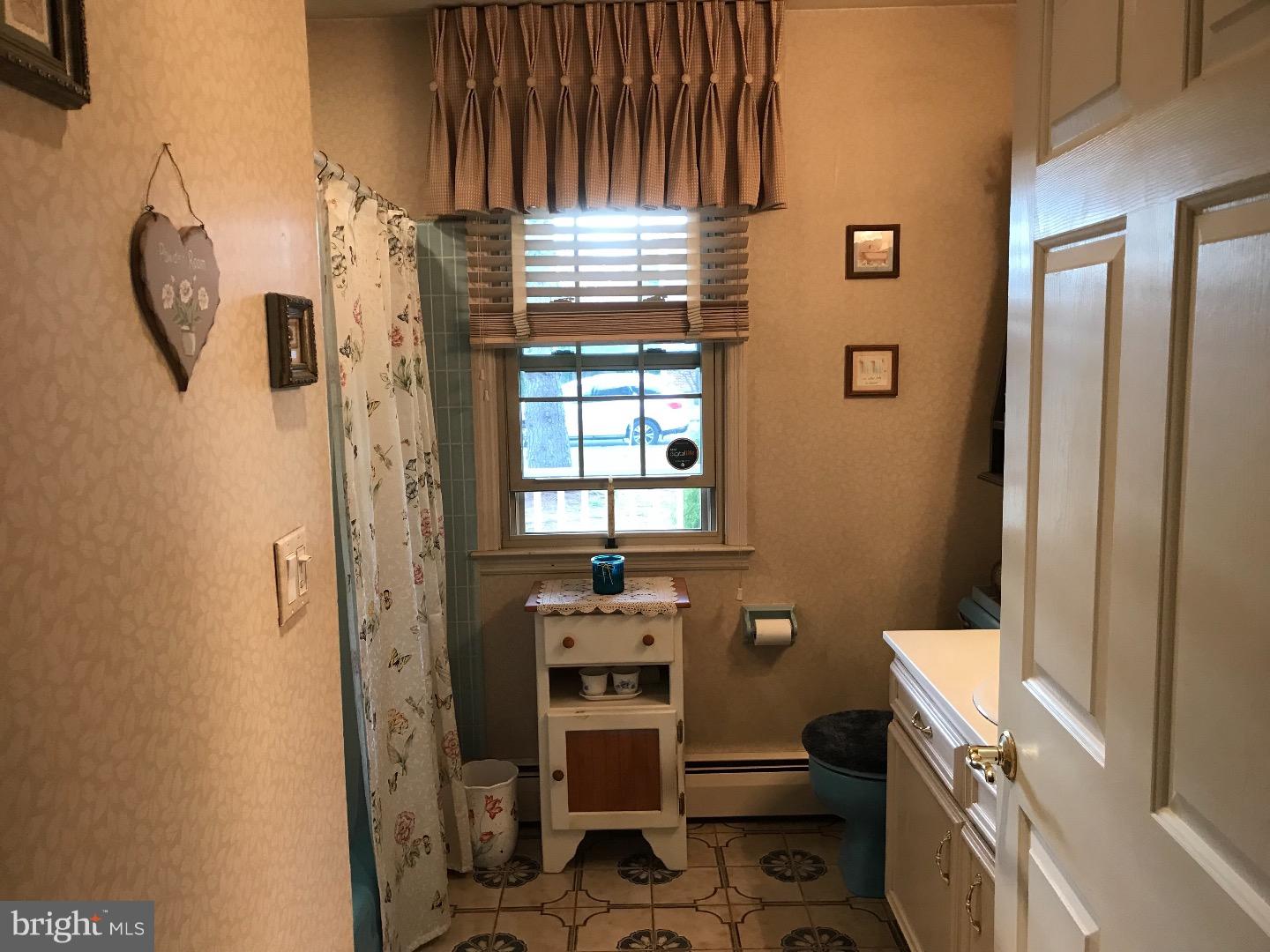 LONG LANE FARMS - Residential