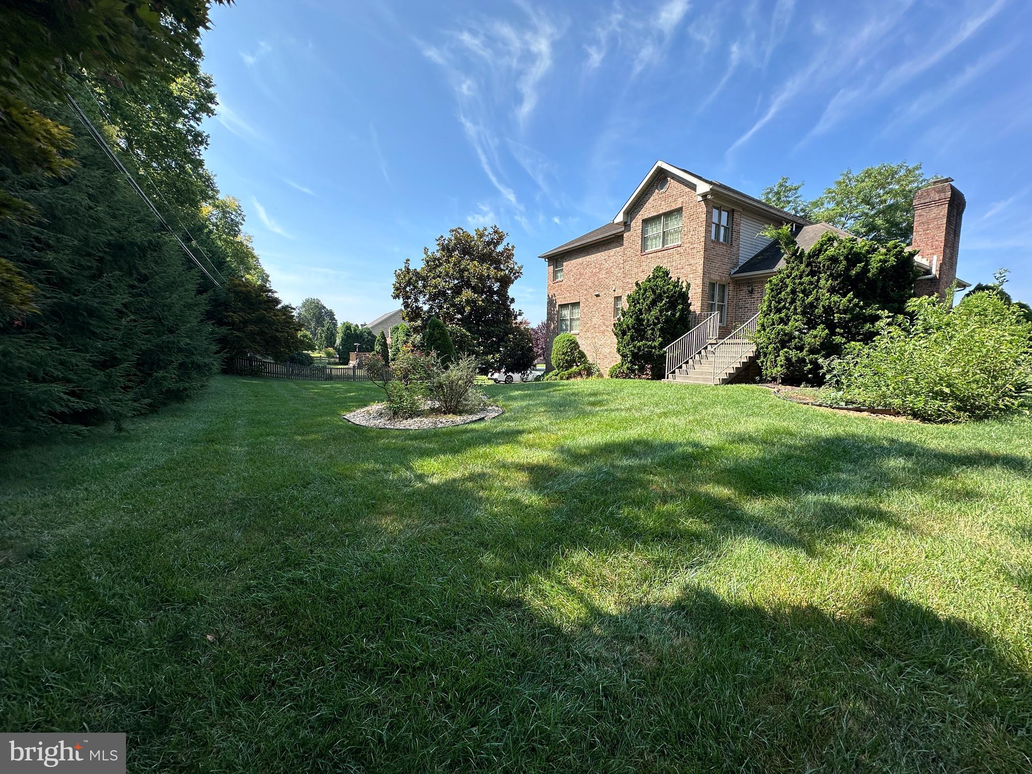 CLOVERTON - Residential