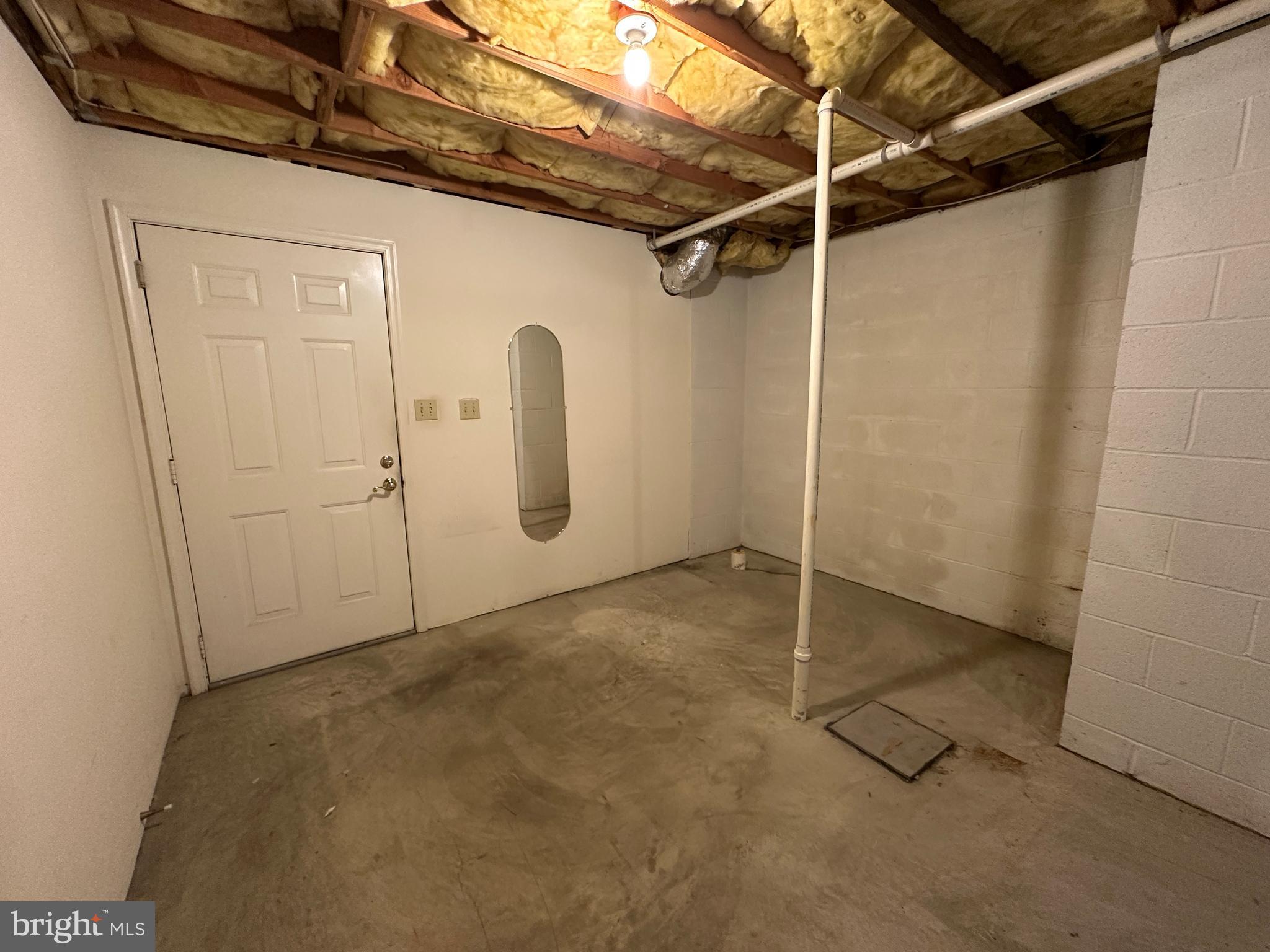 CLOVERTON - Residential