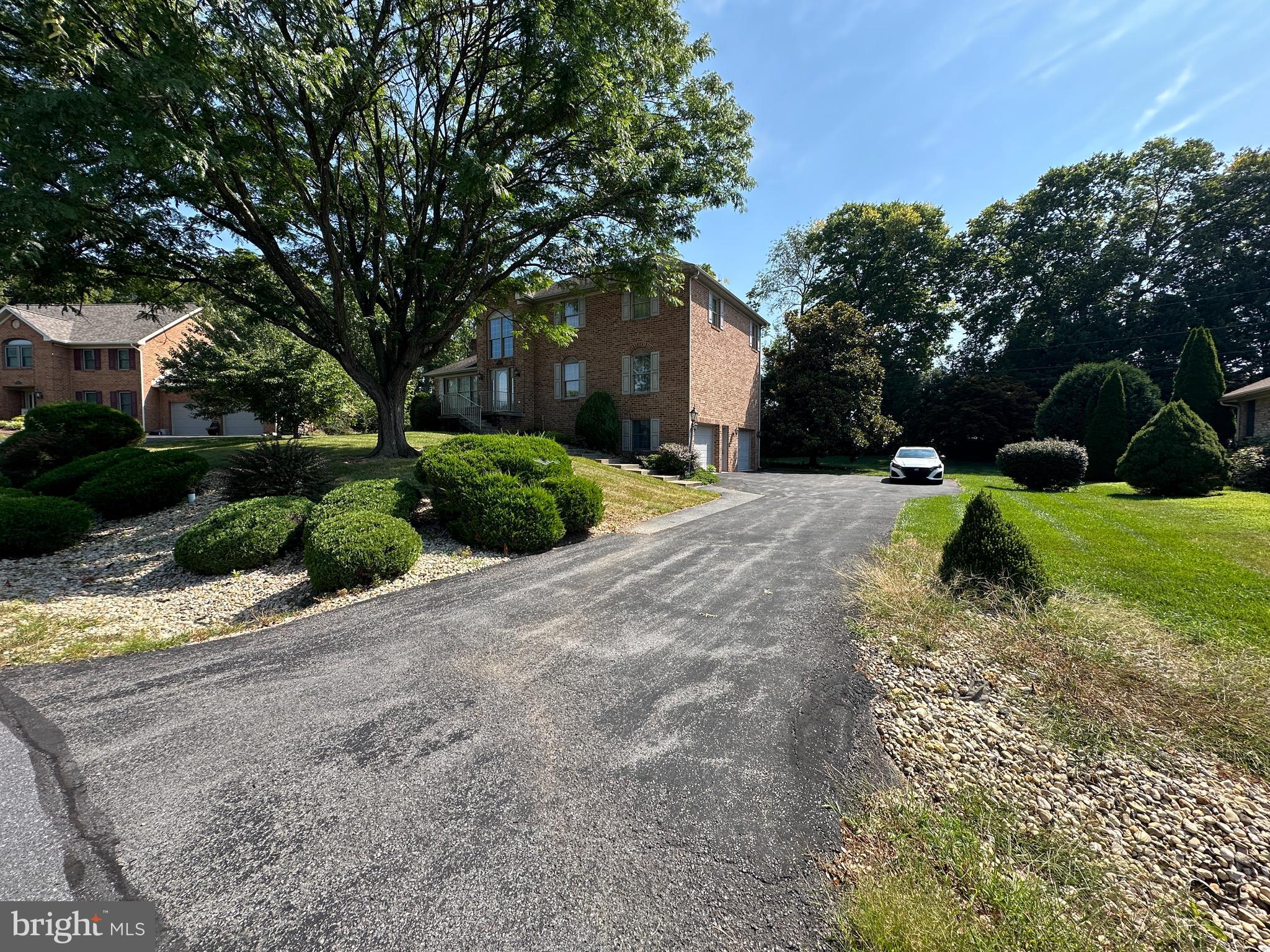 CLOVERTON - Residential